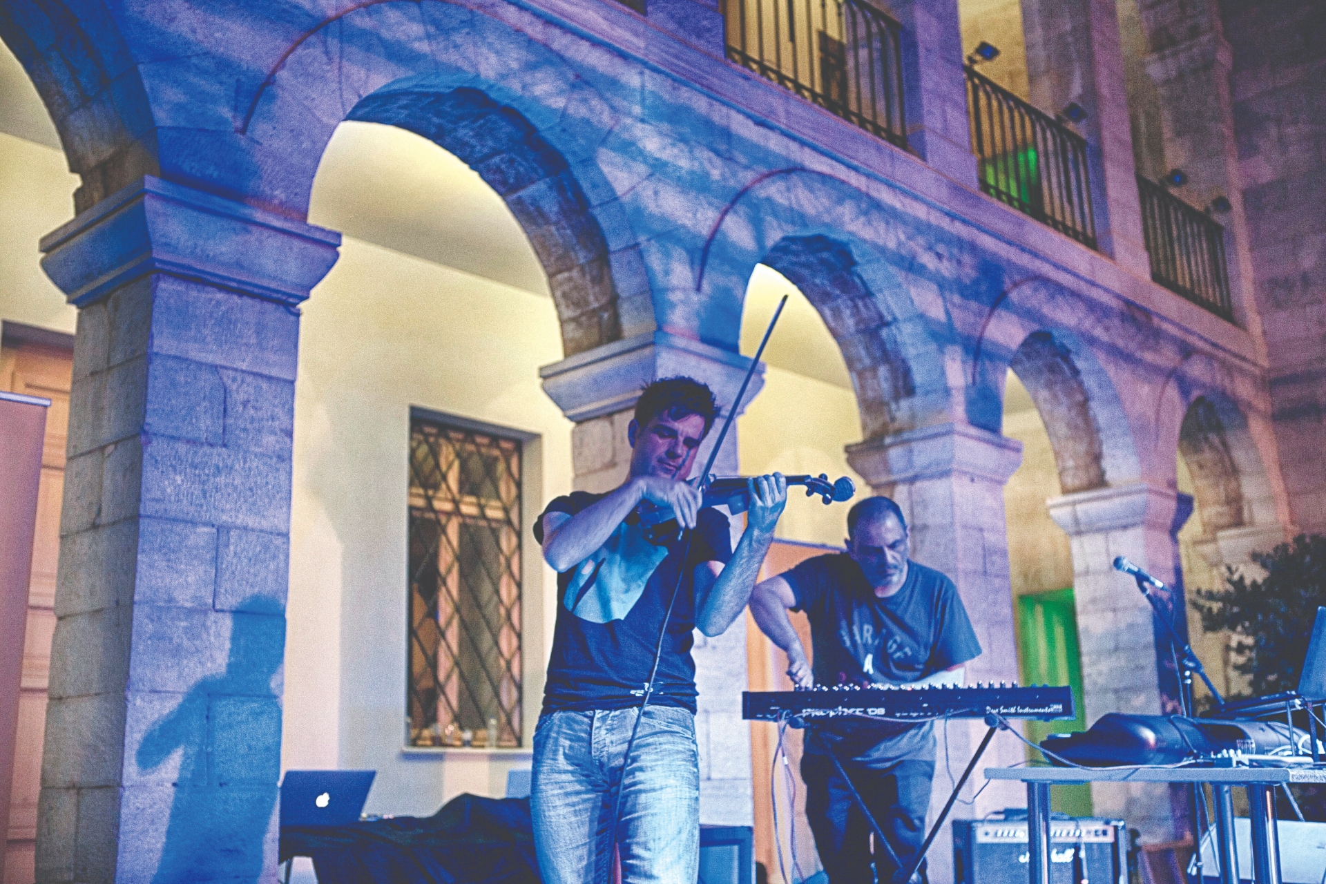 Η αξέχαστη βραδιά στη σκηνή της Athens Voice στην Ευρωπαϊκή Γιορτή της Μουσικής