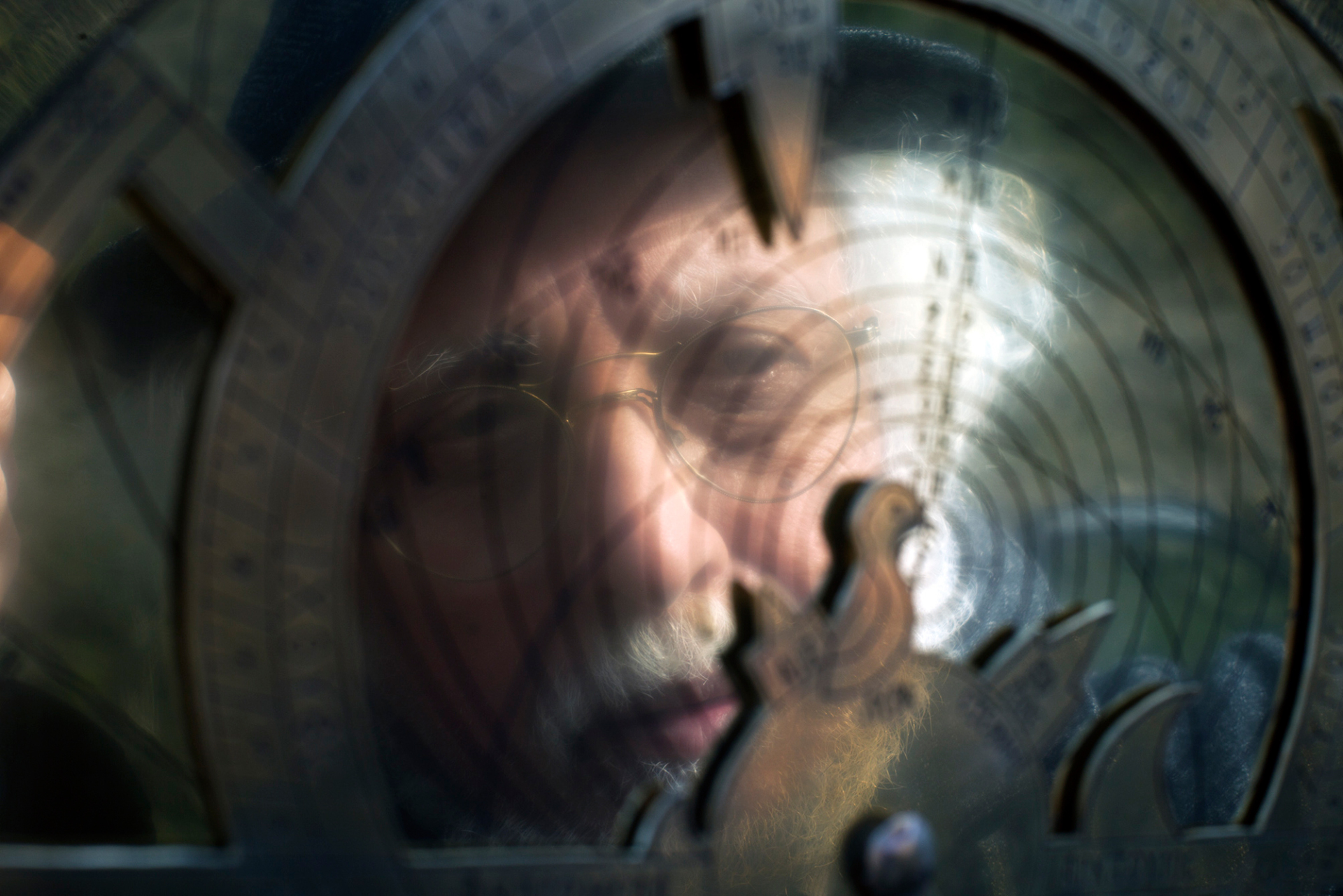 Γιώργος Γραμματικάκης 1939-2023: Σέρφινγκ στα αστέρια