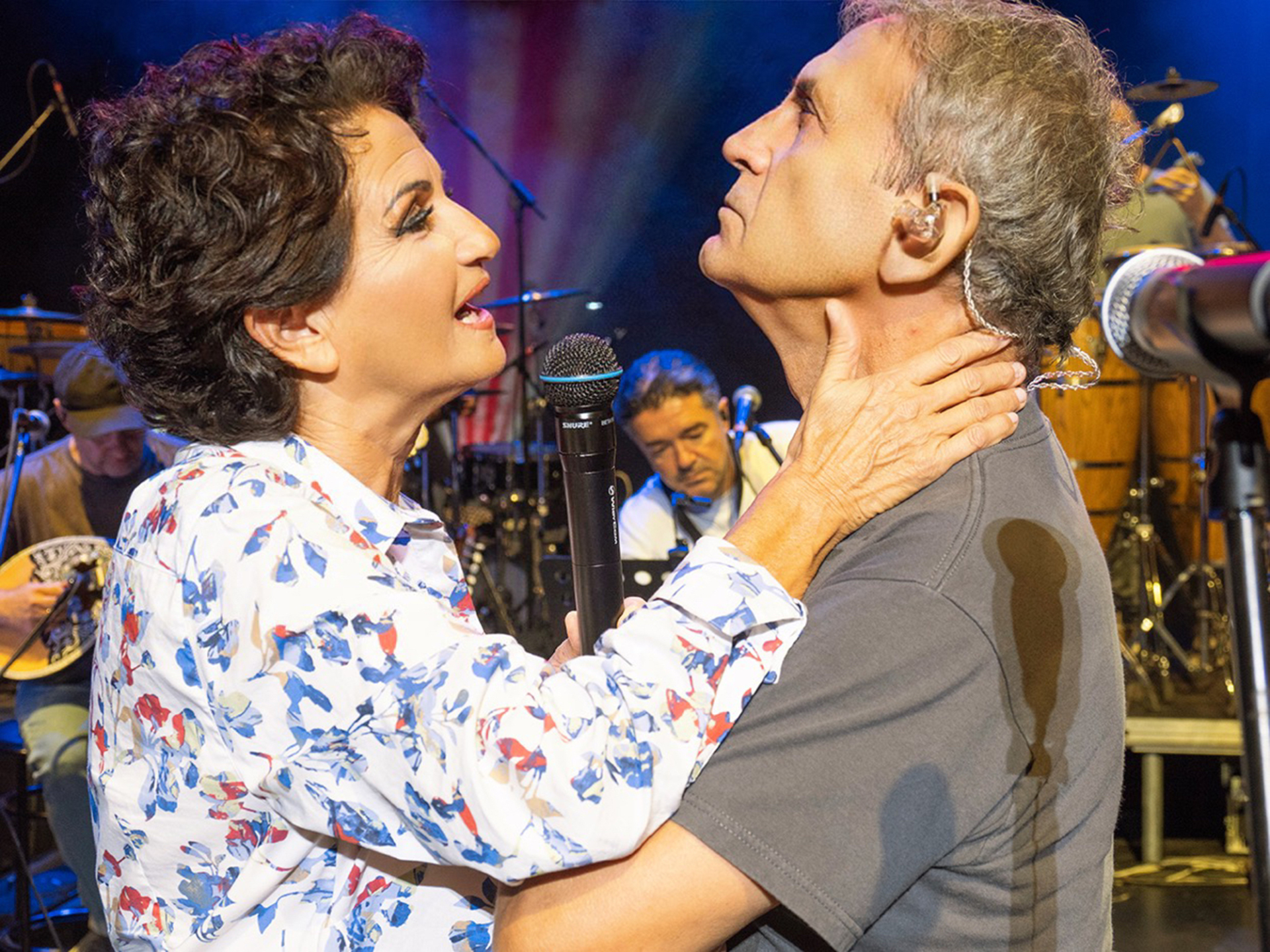 Γιώργος Νταλάρας – Άλκηστις Πρωτοψάλτη: Δύο μεγάλες φωνές τραγουδούν στο Παλλάς