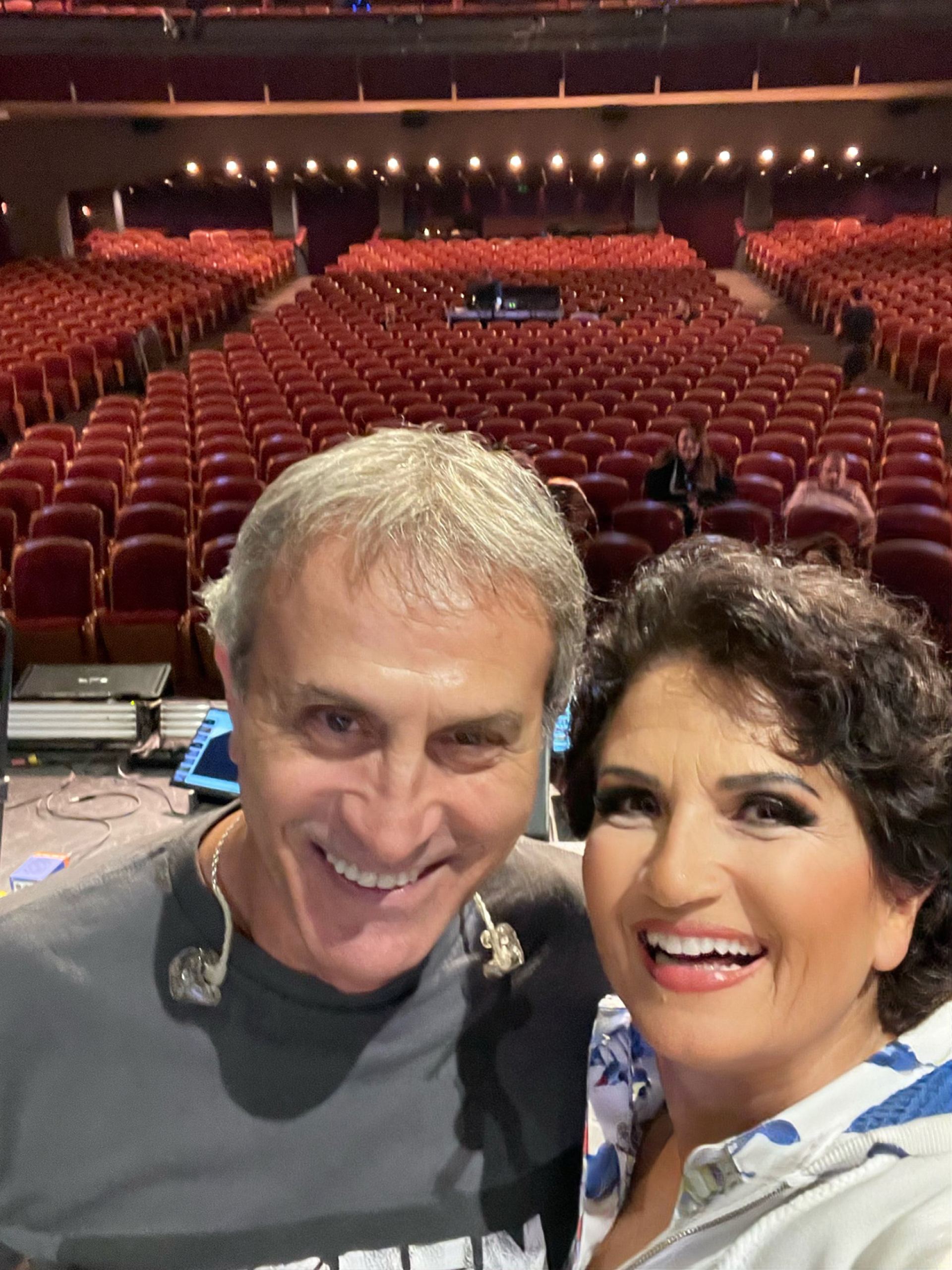 Γιώργος Νταλάρας – Άλκηστις Πρωτοψάλτη: Δύο μεγάλες φωνές τραγουδούν στο Παλλάς