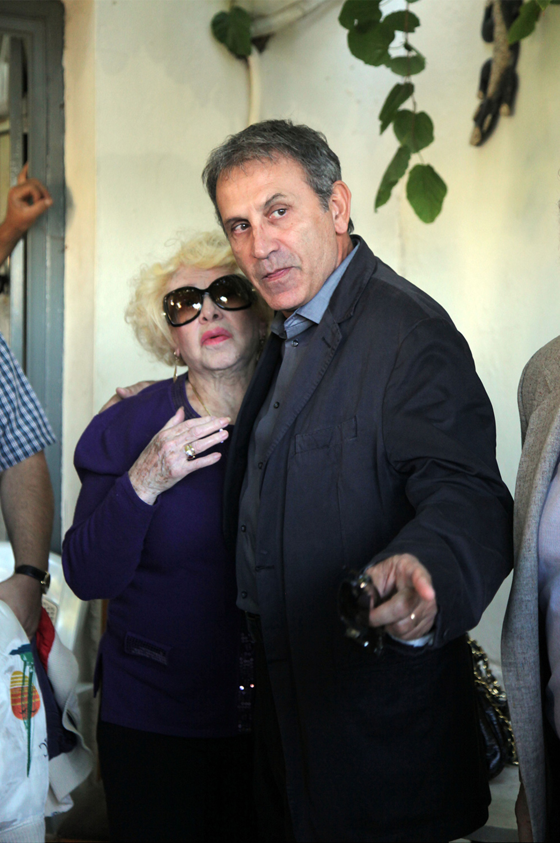 Καίτη Γκρέυ, Γιώργος Νταλάρας