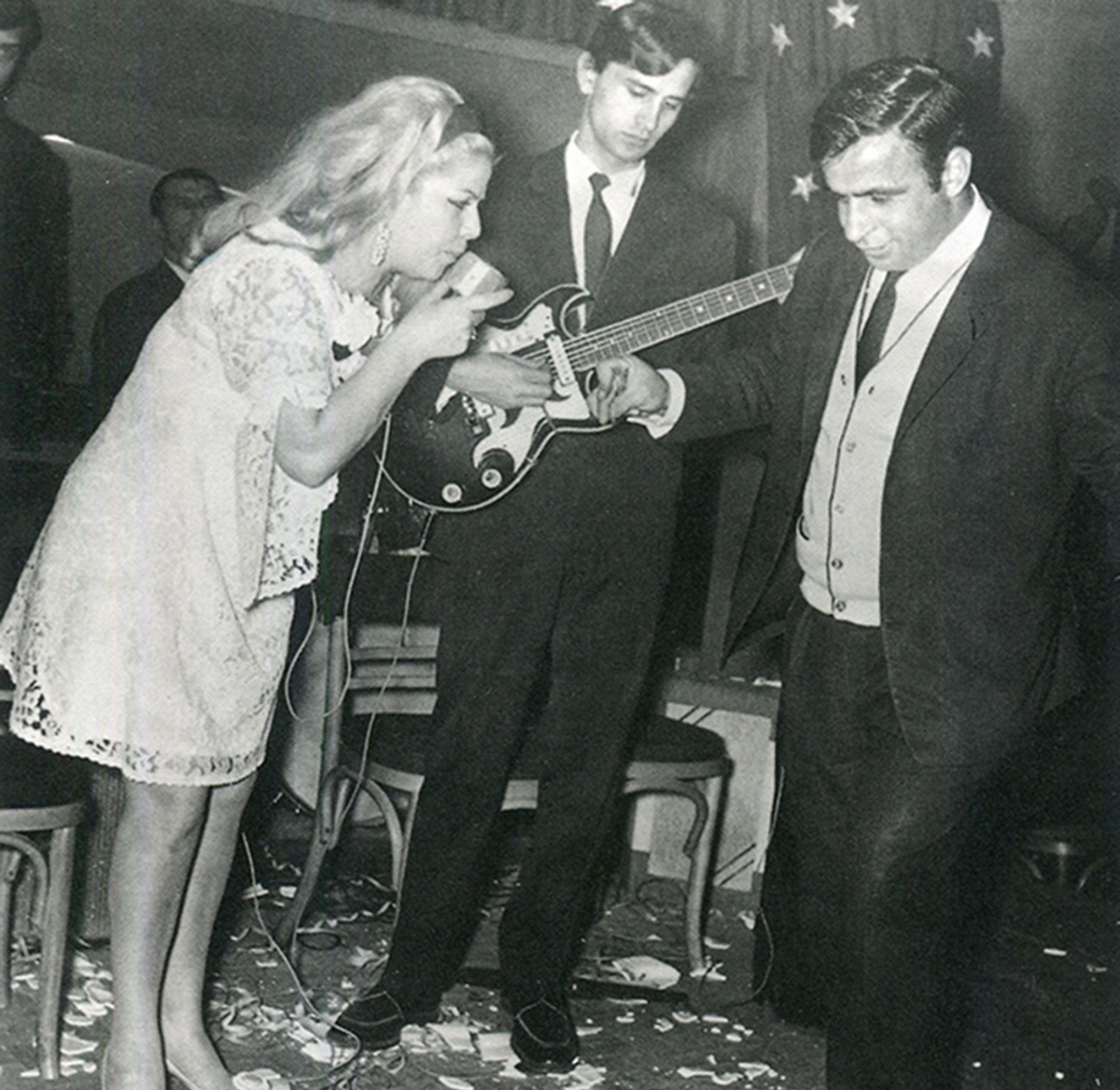 Η Καίτη Γκρέυ με τον Γιώργο Νταλάρα