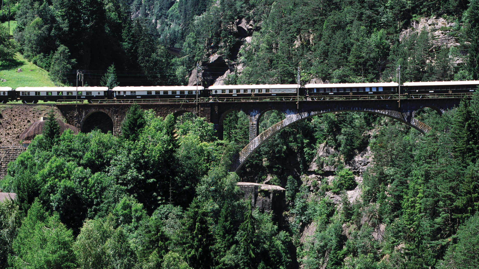 Οριάν Εξπρές: Το πιο εμβληματικό και μεγαλοπρεπές τρένο της Ευρώπης