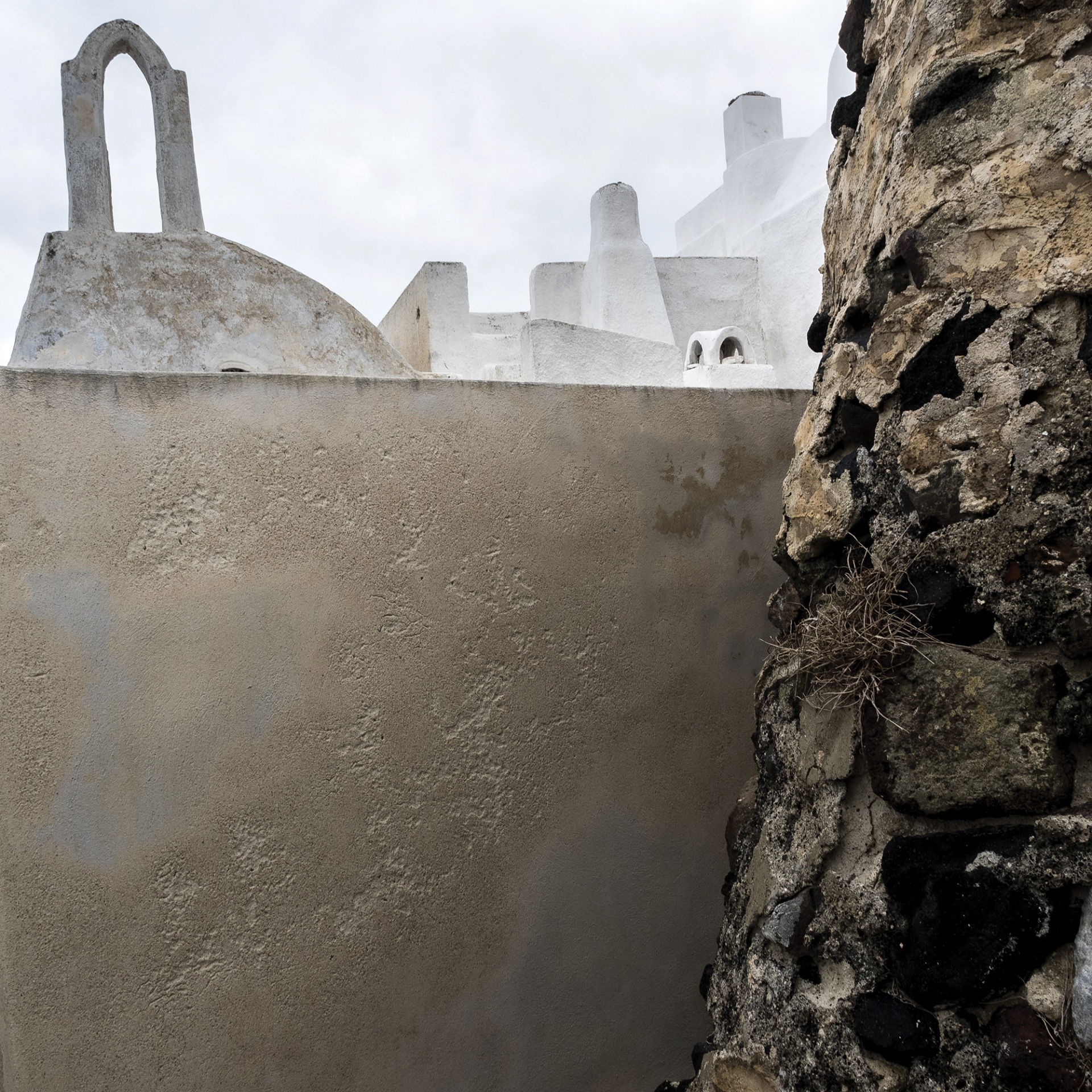 Ο Πλάτων Ριβέλλης μιλάει στην Athens Voice