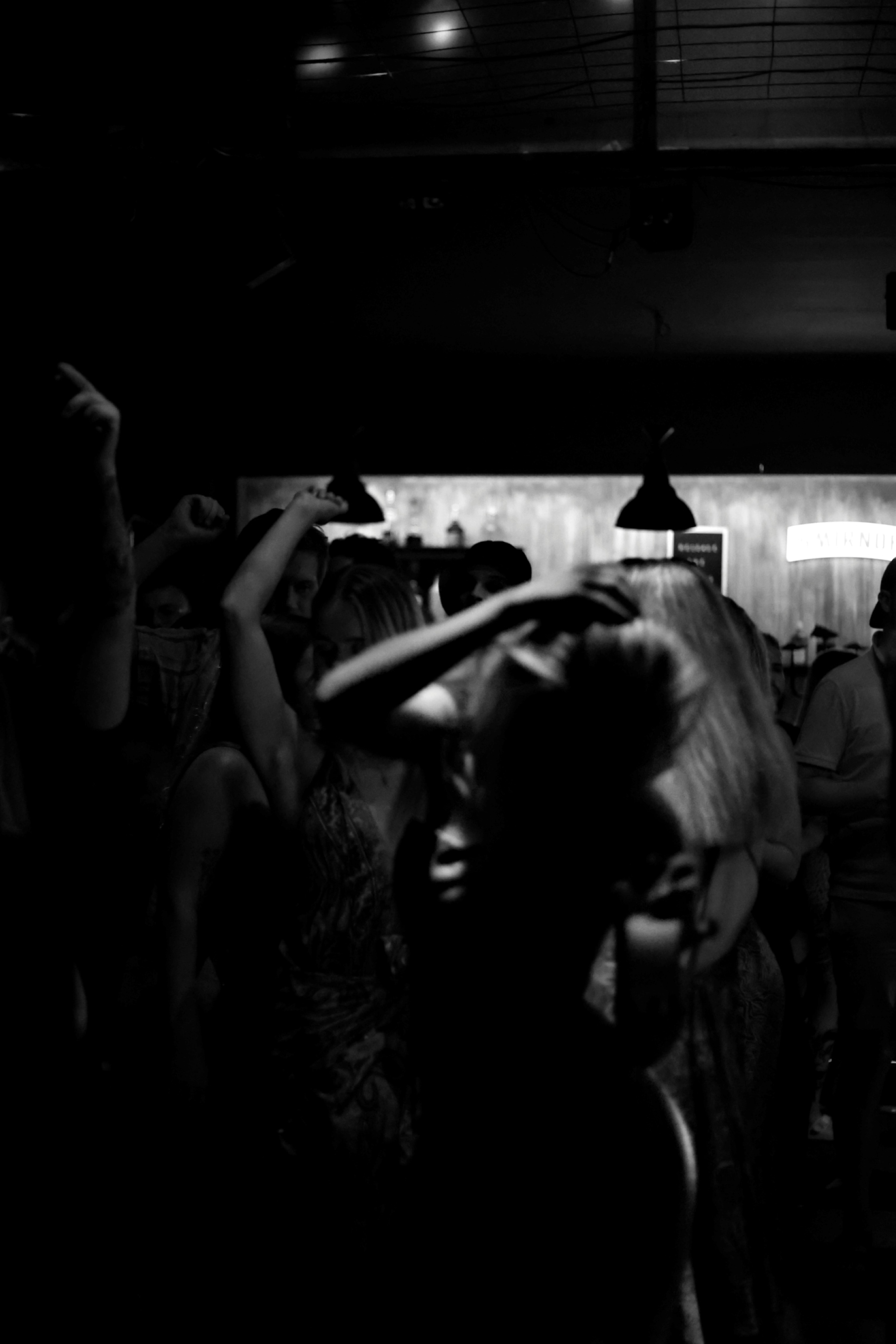 Που πάνε οι zoomers της Αθήνας όταν βγαίνουν;