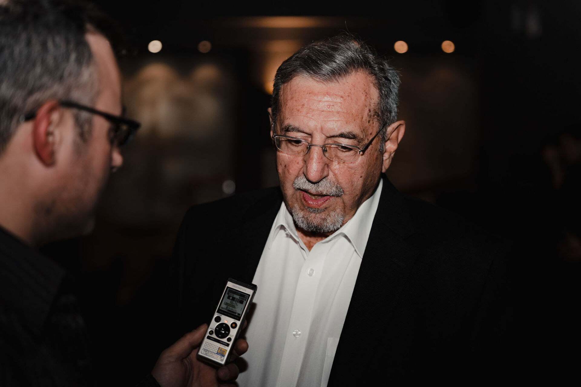 Φωτορεπορτάζ: Η τελευταία προβολή του κινηματογράφου ΙΝΤΕΑΛ – Συνέντευξη με τον Γιώργο Σπέντζο