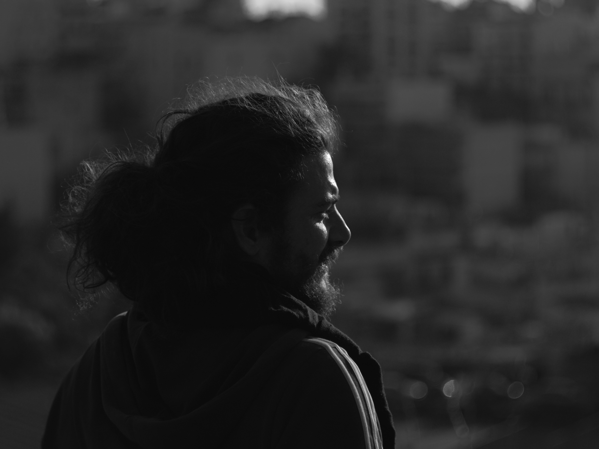 Πορτραίτο του καλλιτέχνη Αντώνη Σκαμπαβιρία © Βασίλης Πολίτης