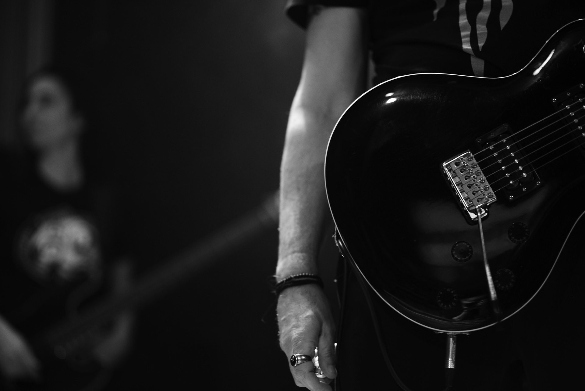 Nightfall: Ανταπόκριση από την πρώτη τους συναυλία στη Λάρισα, στο νέο πολυχώρο Circus Entertainment Club