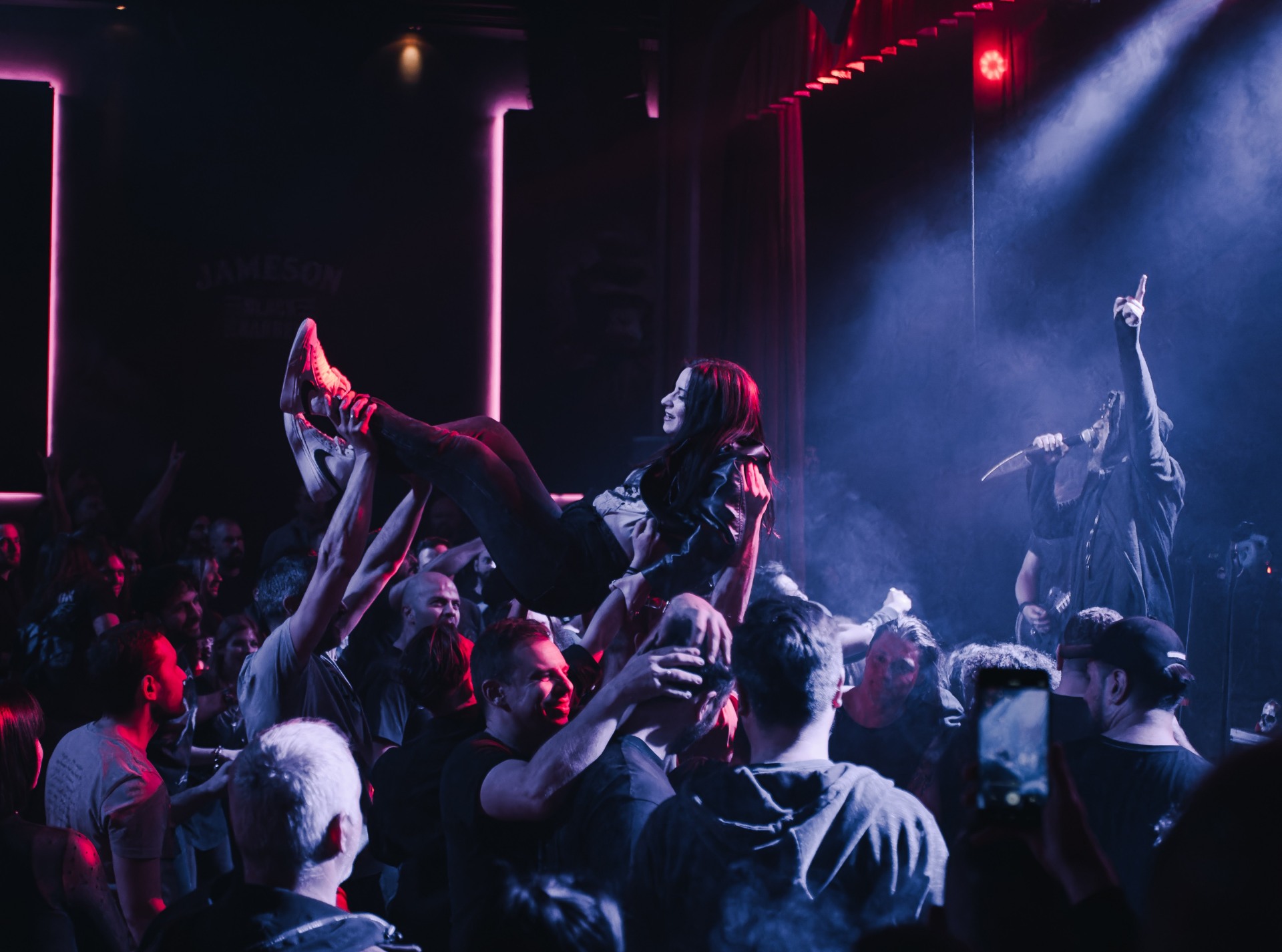 Nightfall: Ανταπόκριση από την πρώτη τους συναυλία στη Λάρισα, στο νέο πολυχώρο Circus Entertainment Club