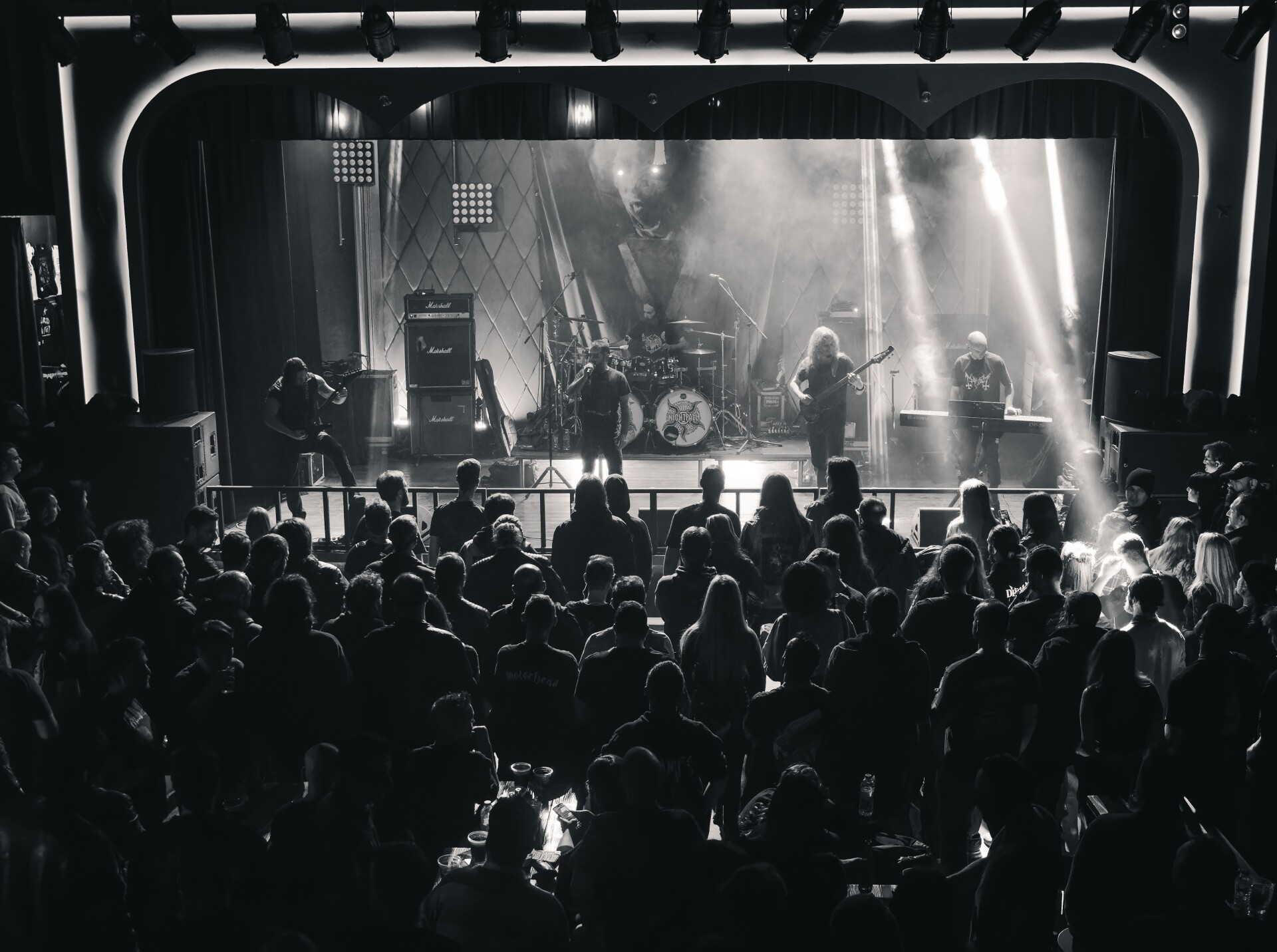 Nightfall: Ανταπόκριση από την πρώτη τους συναυλία στη Λάρισα, στο νέο πολυχώρο Circus Entertainment Club