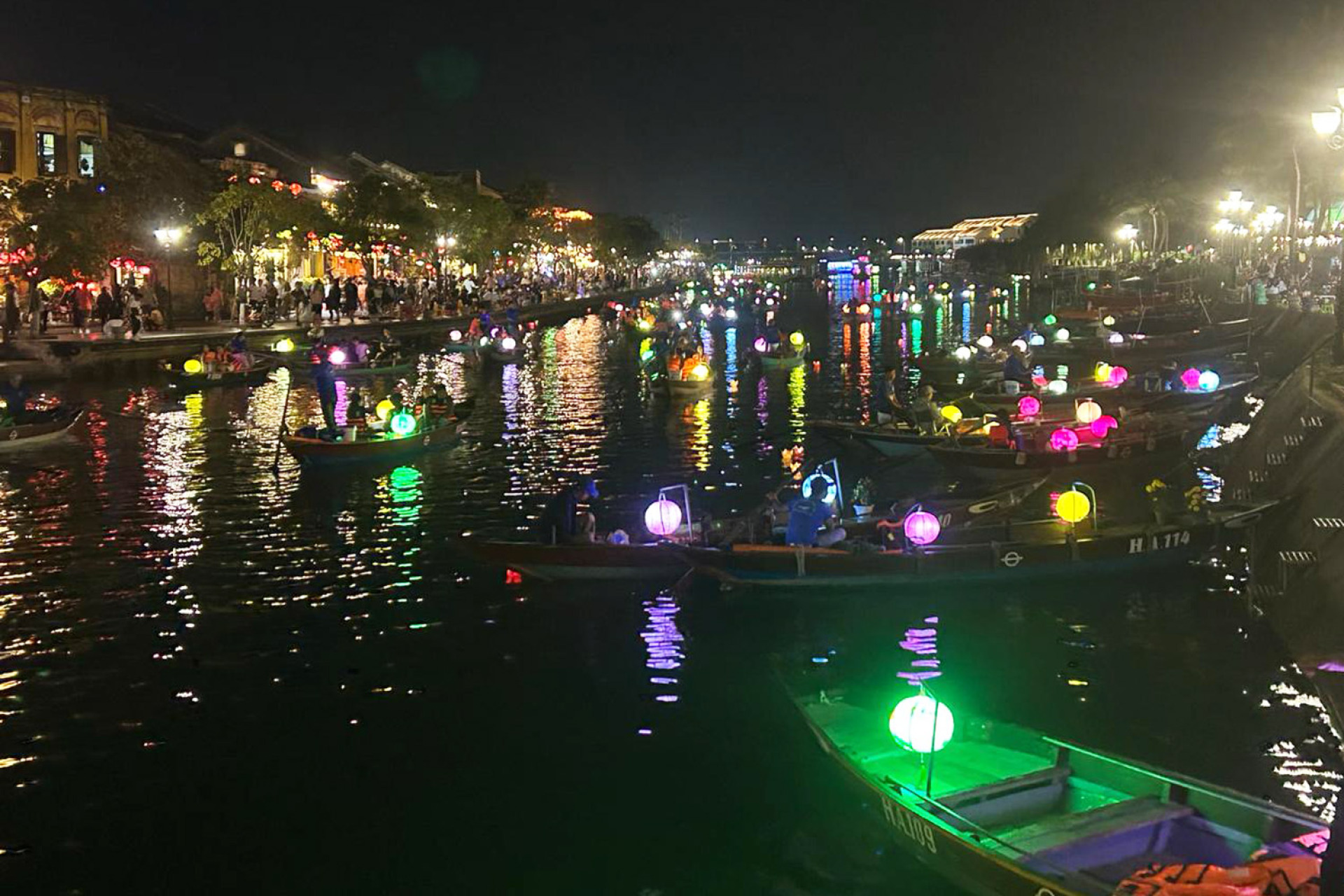 Βιετνάμ: Ταξιδεύοντας στη αρχαία πόλη Χόι Αν