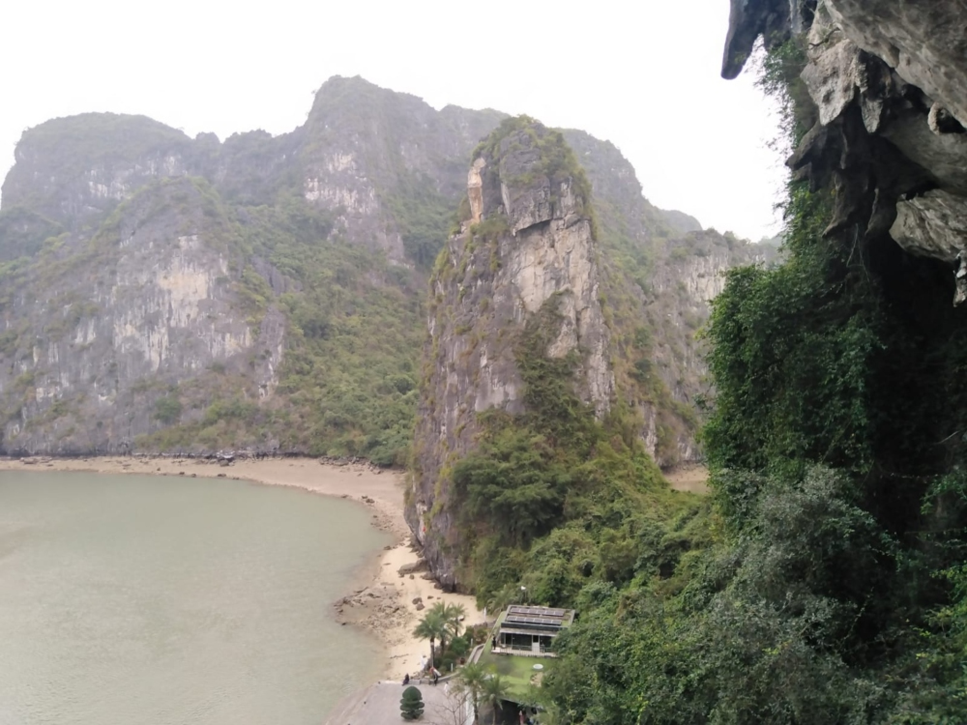 Βιετνάμ: Καταναλώνοντας τοπία