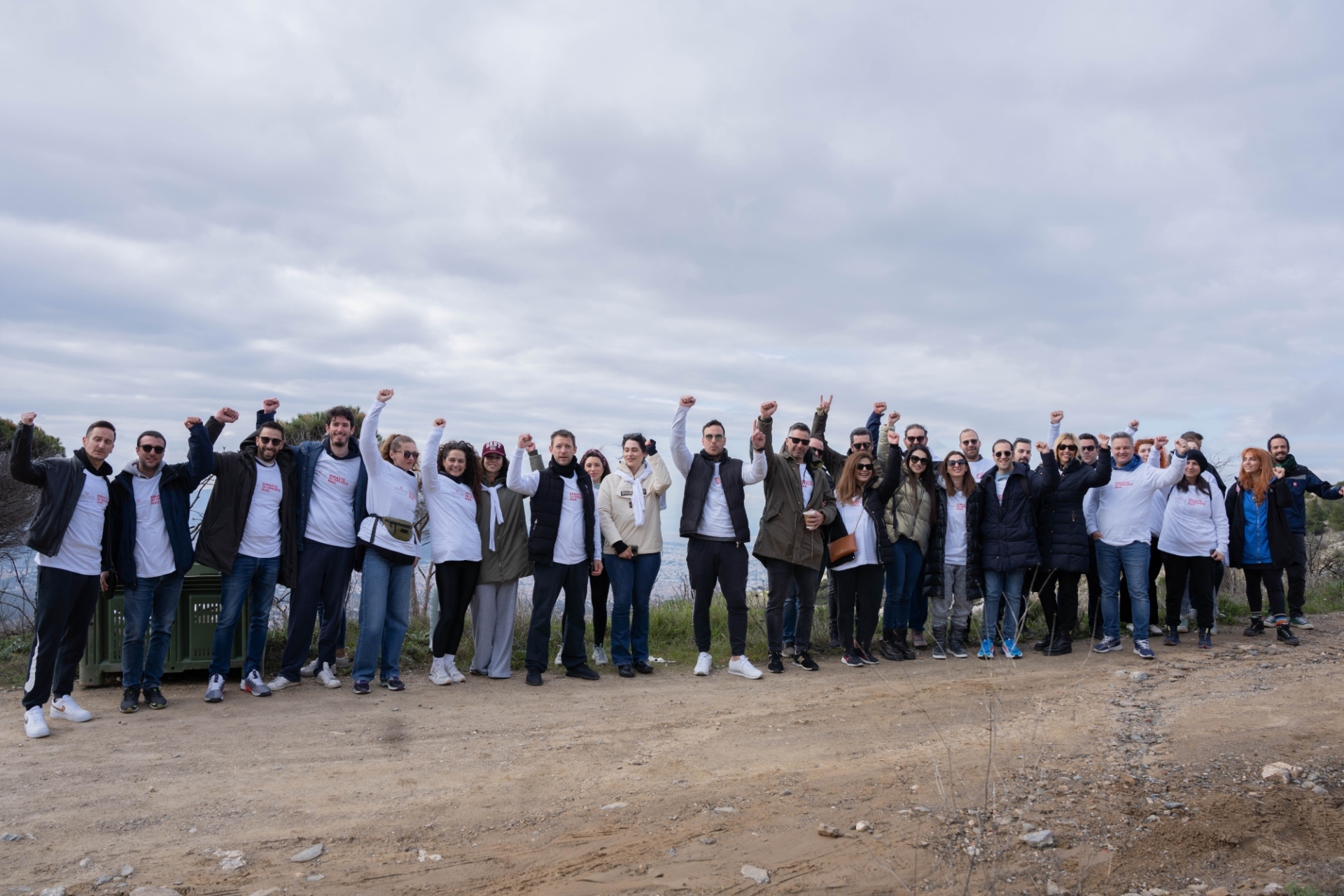 Αναδάσωση στην Πηγή Καρακαντά Πεντέλης με τους ανθρώπους της Παπαστράτος