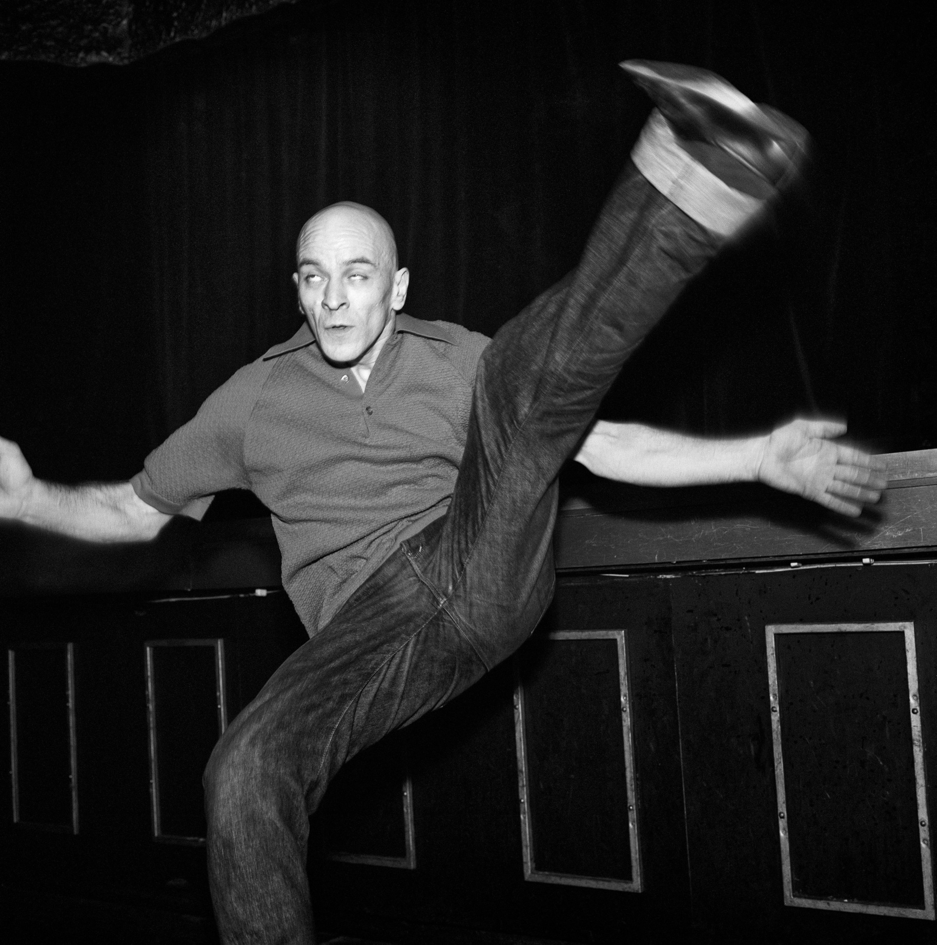 Ewen Spencer: Ο φημισμένος βρετανός φωτογράφος μιλάει στην Athens Voice για τις εικόνες του, τη ζωή στη Βρετανία, τις συνεργασίες του