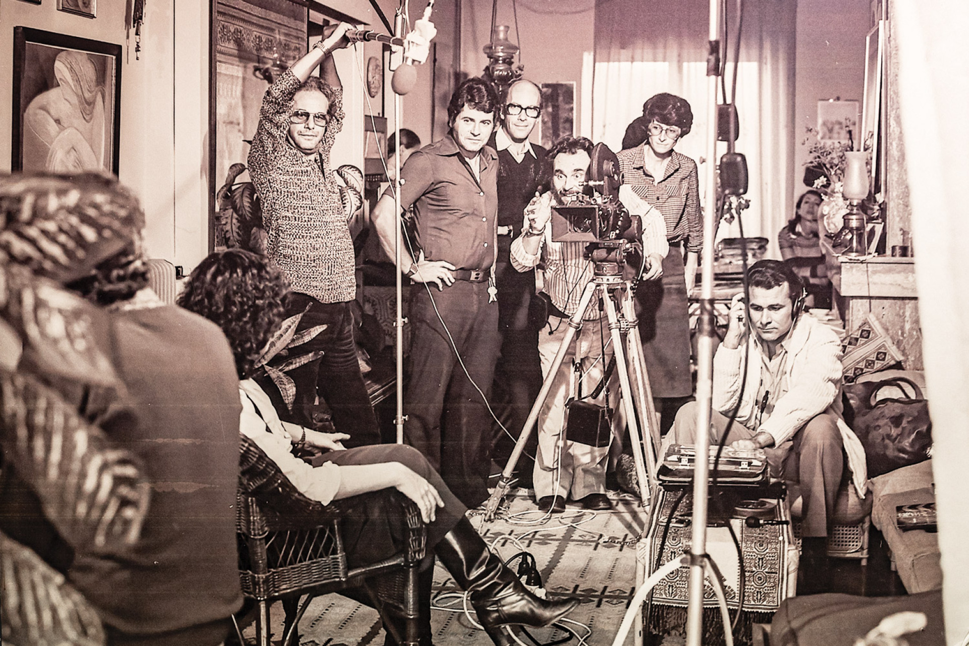 Σκηνή από γύρισμα της εκπομπής του Γιώργου Παπαστεφάνου