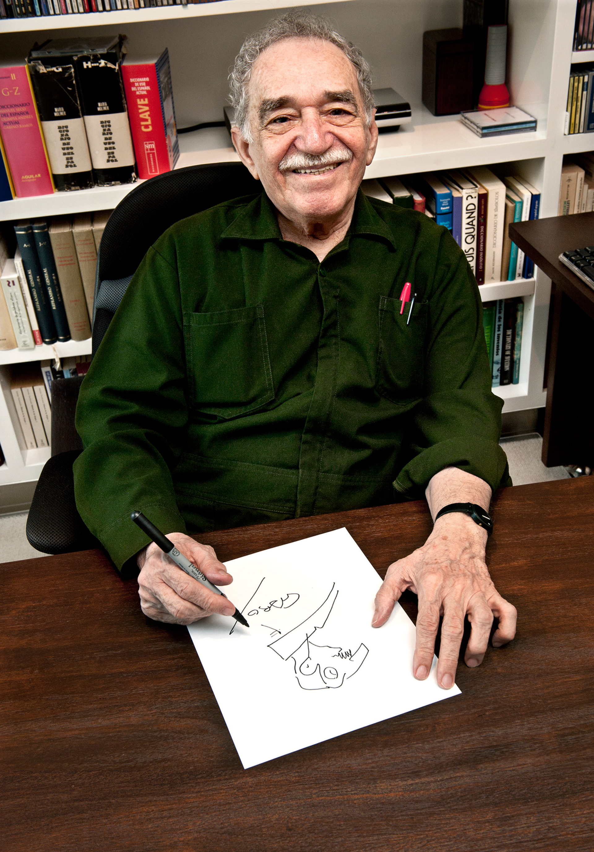 Ο Γκάμπριελ Γκαρσία Μάρκες με την αυτοπροσωπογραφία του