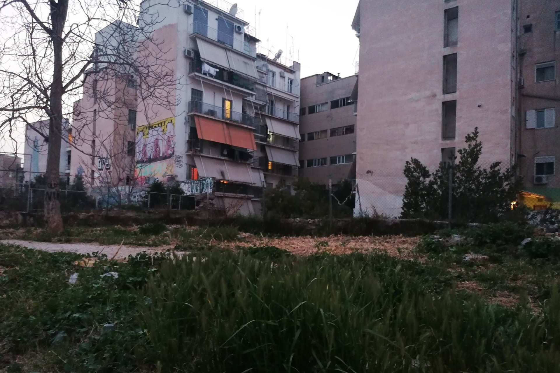 Στο σημείο αυτό εικάζεται ότι έβαλε ο Περικλής τον Επιτάφιο λόγο του