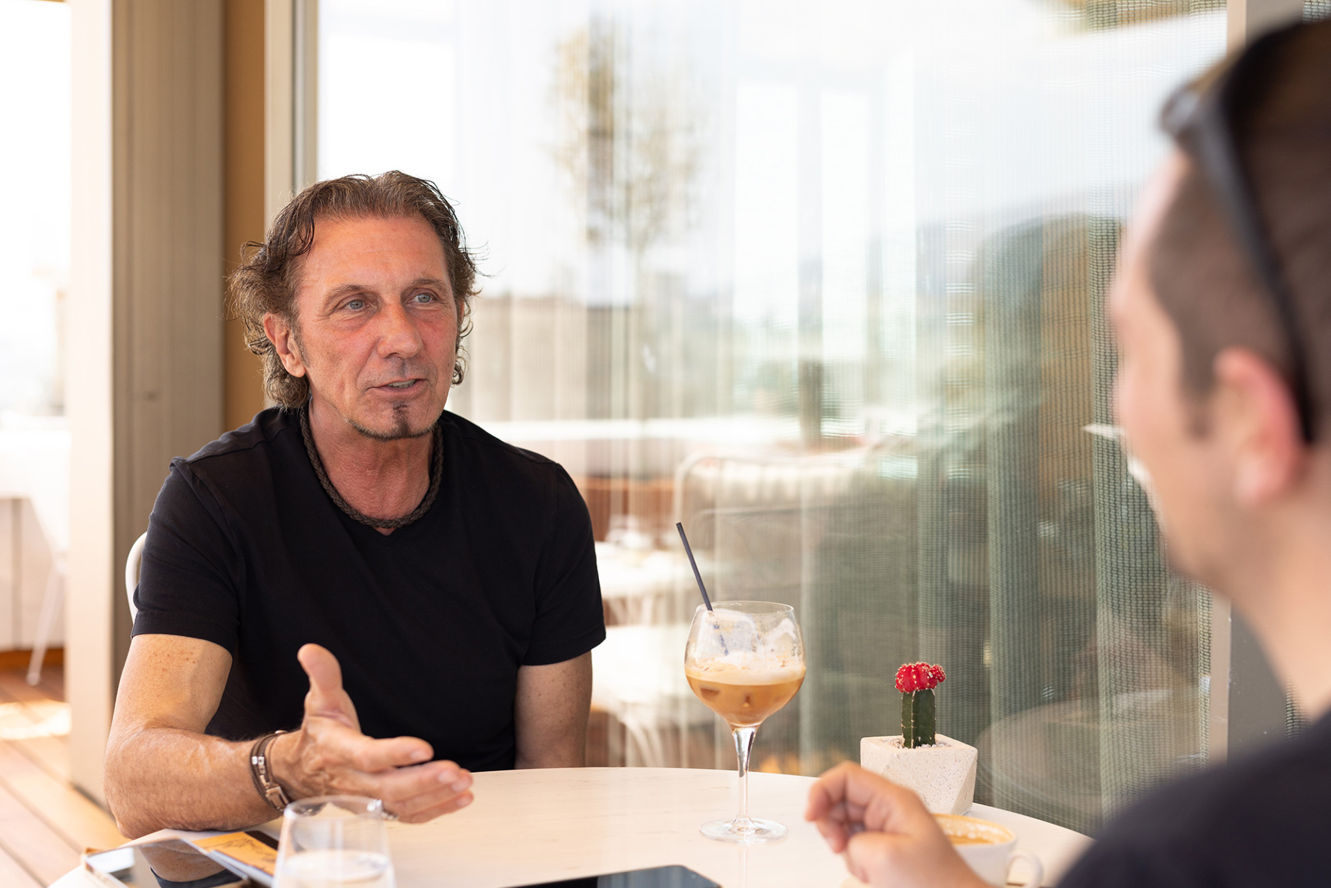 Patrick Tatopoulos: O άνθρωπος πίσω από τα blockbusters του Χόλιγουντ μιλάει στην Athens Voice