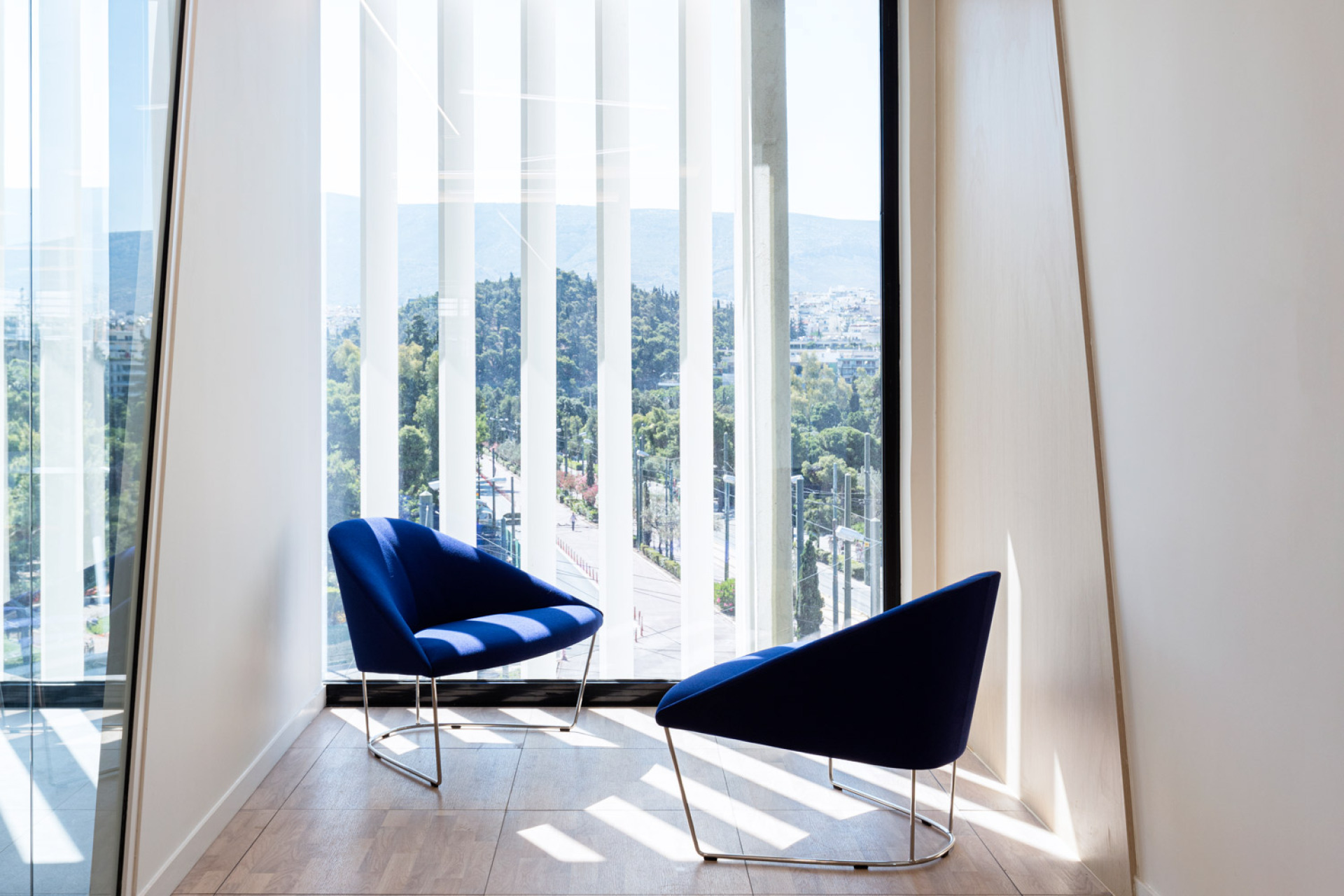 Amalias 40 Office Building