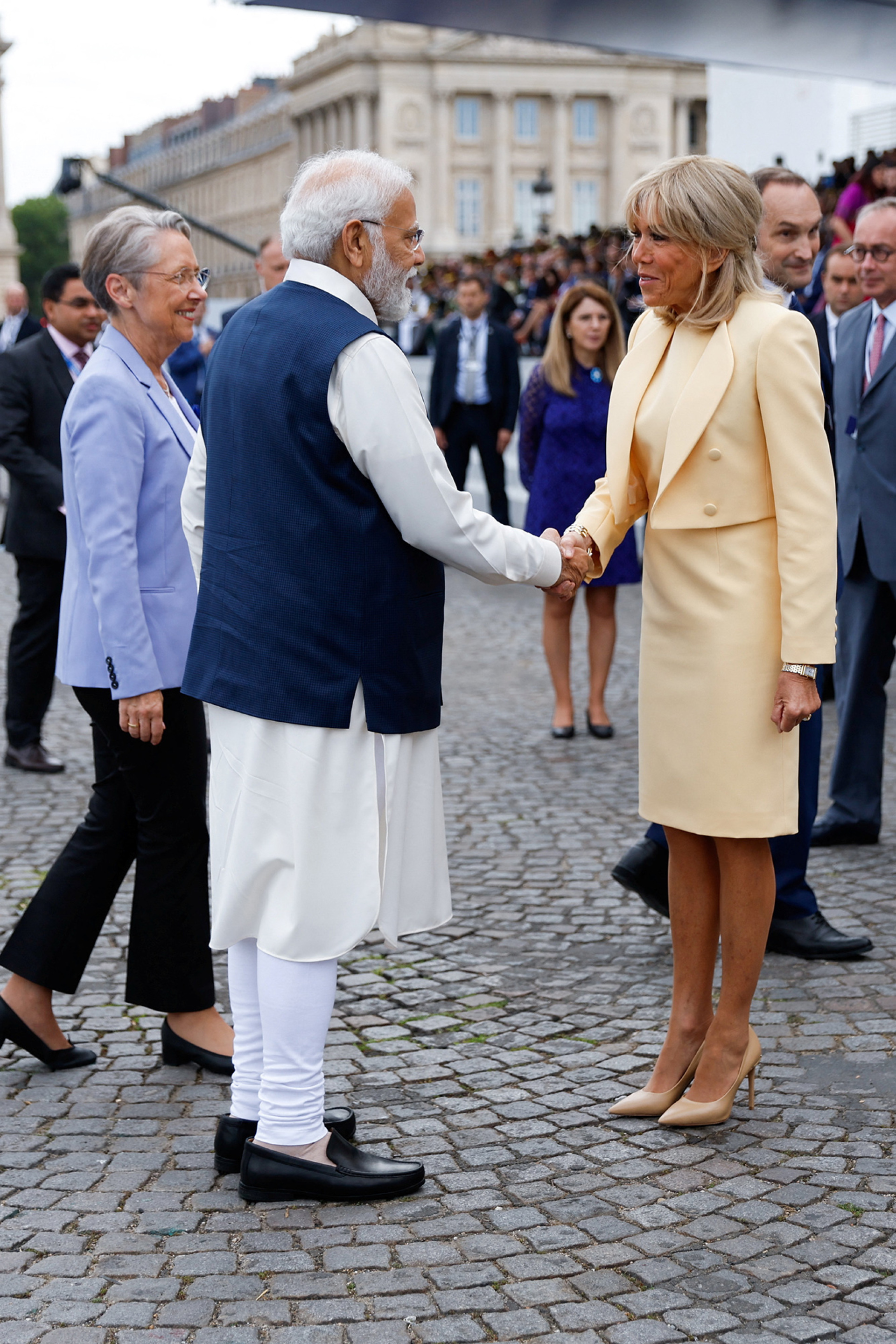 Μπριζίτ Μακρόν: Η ζωή της Πρώτης Κυρίας της Γαλλίας γίνεται τηλεοπτική σειρά 