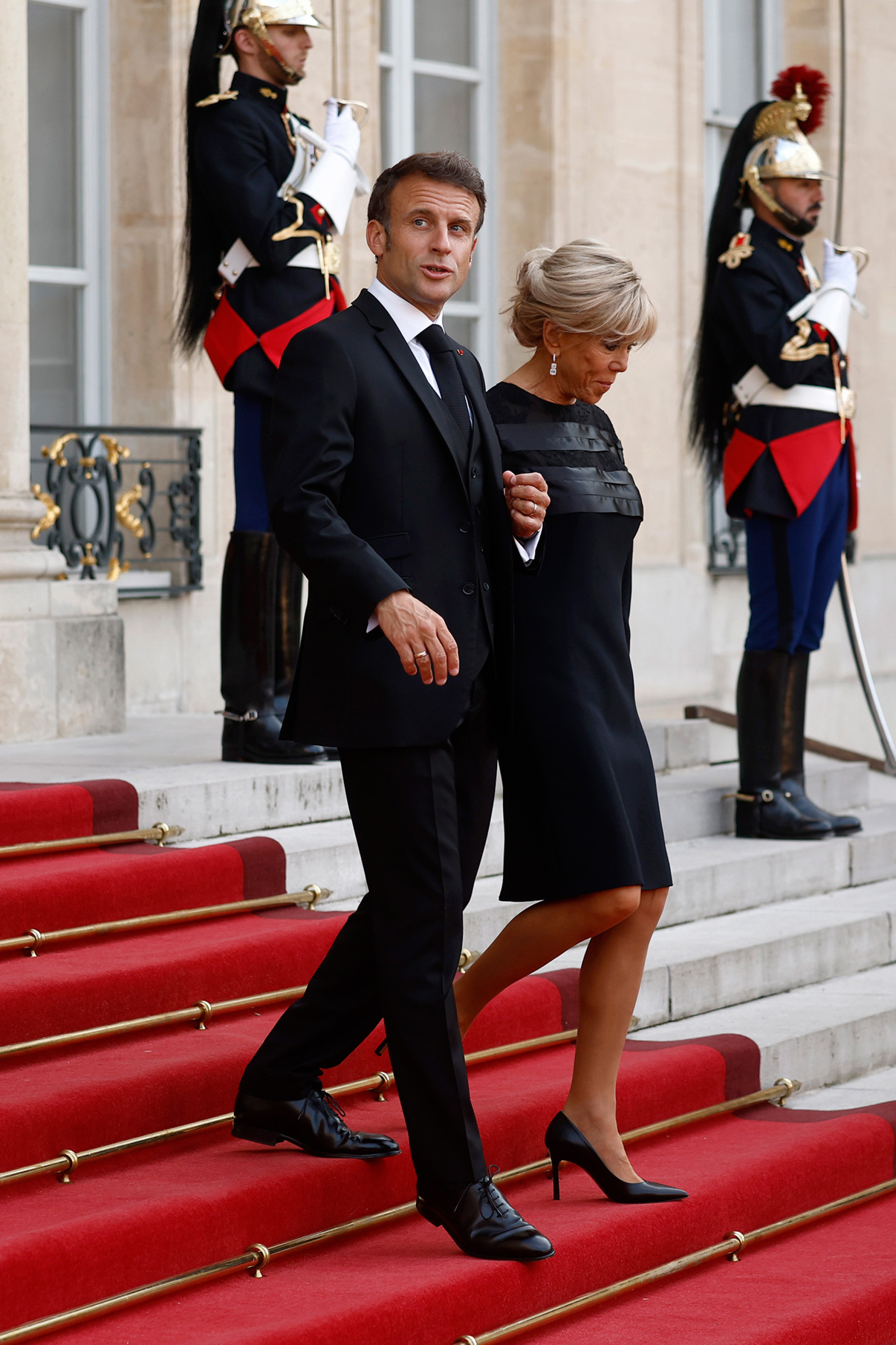 Μπριζίτ Μακρόν: Η ζωή της Πρώτης Κυρίας της Γαλλίας γίνεται τηλεοπτική σειρά 