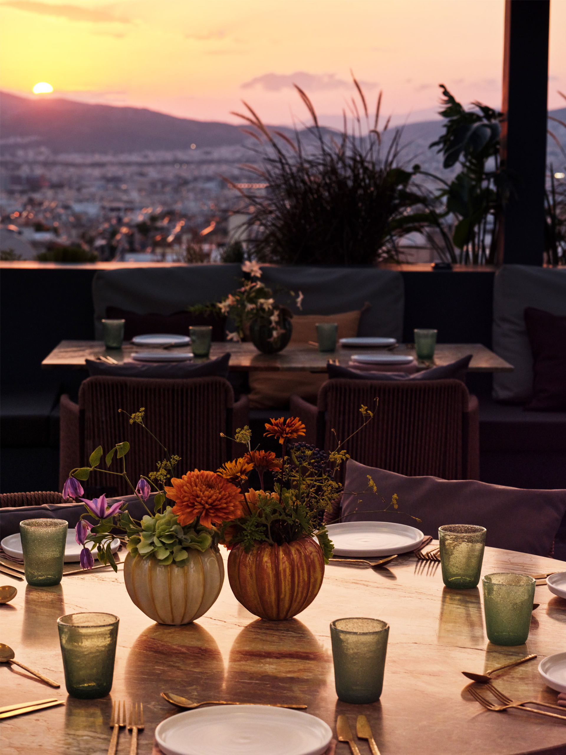 10 Urban Roof, Radisson Blu Park Hotel