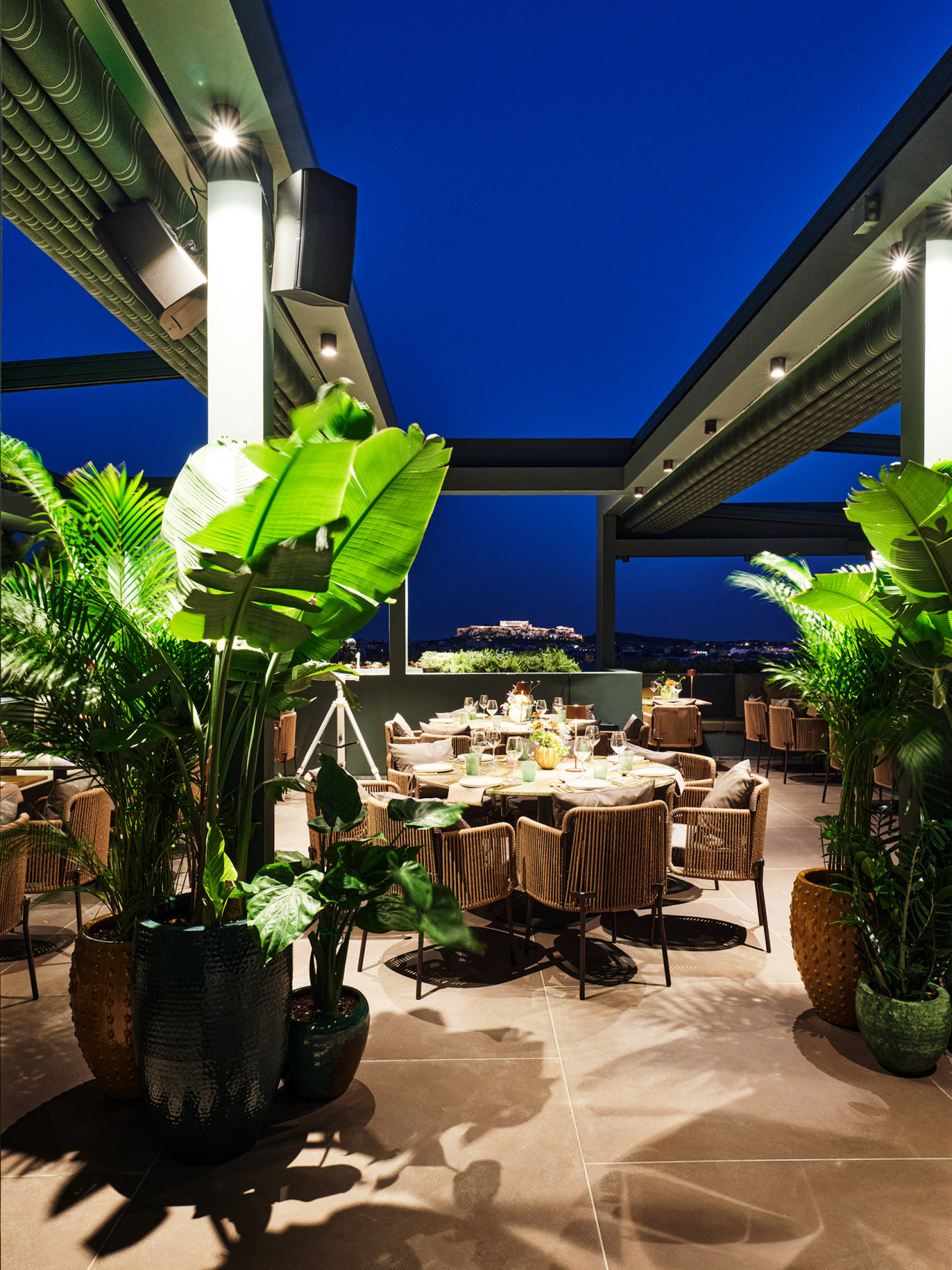 10 Urban Roof, Radisson Blu Park Hotel