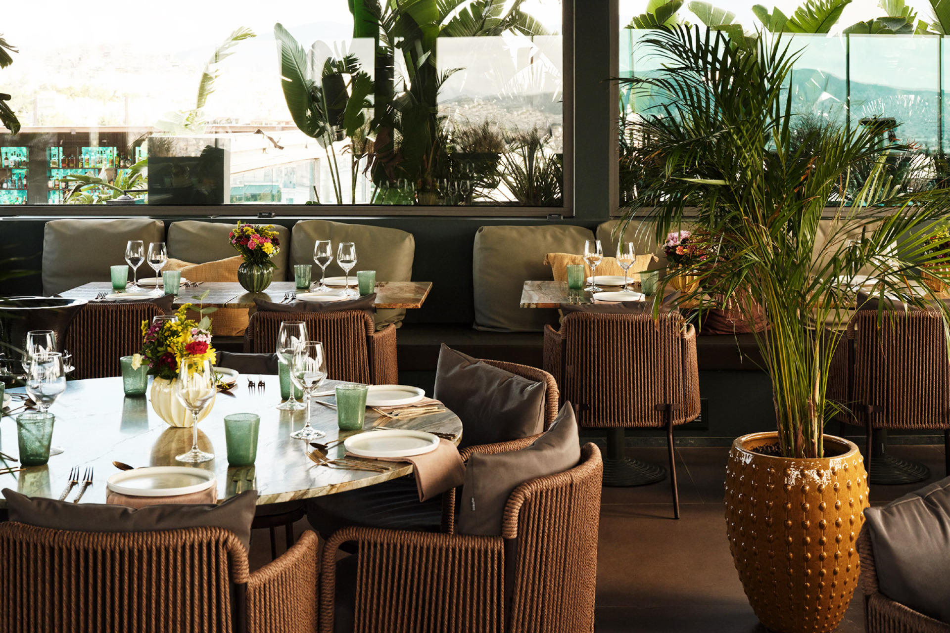 10 Urban Roof, Radisson Blu Park Hotel