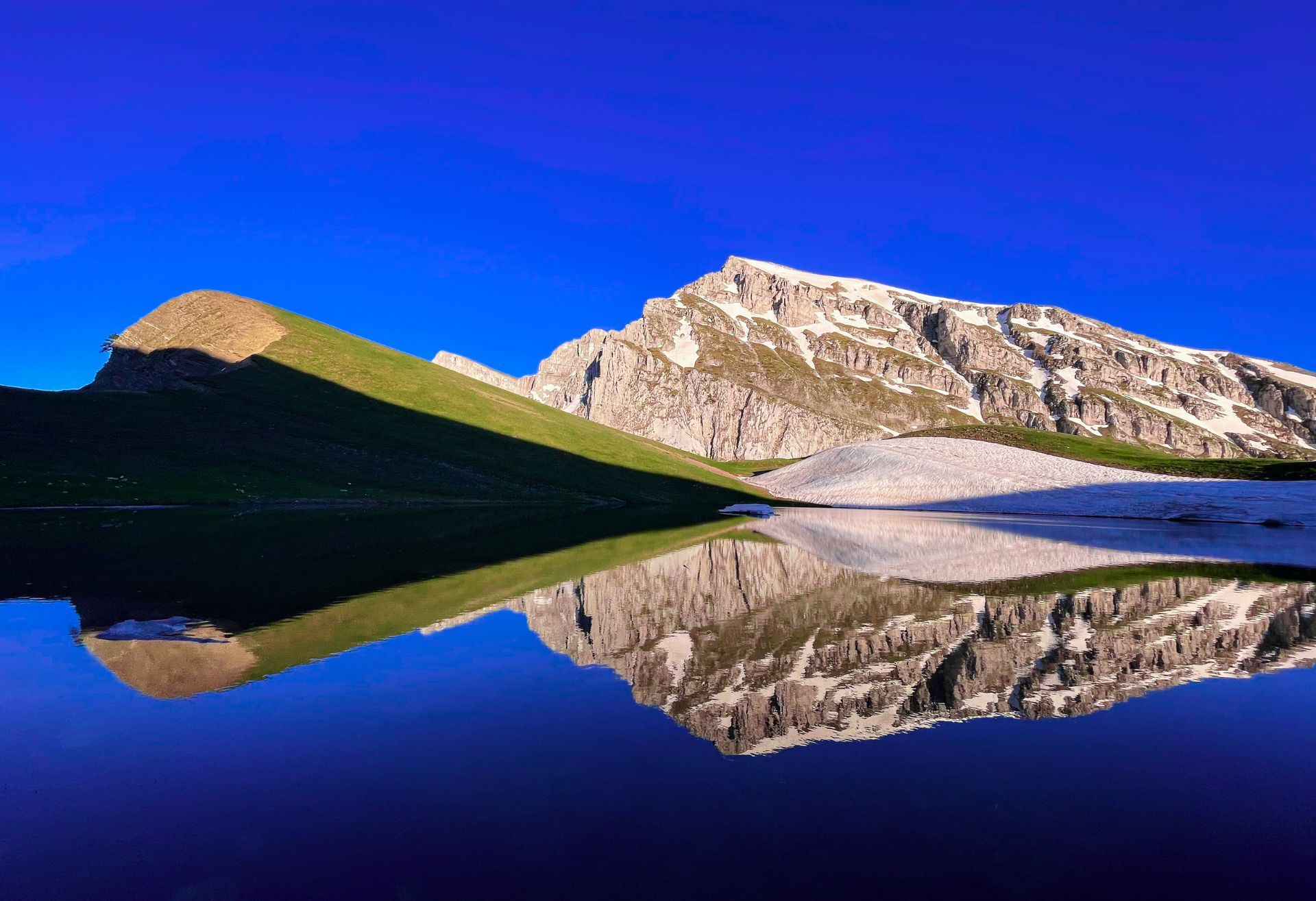 Δρακόλιμνη Τύμφης, Ήπειρος απότον φωτογραφικό διαγωνισμό «Click στη φύση»