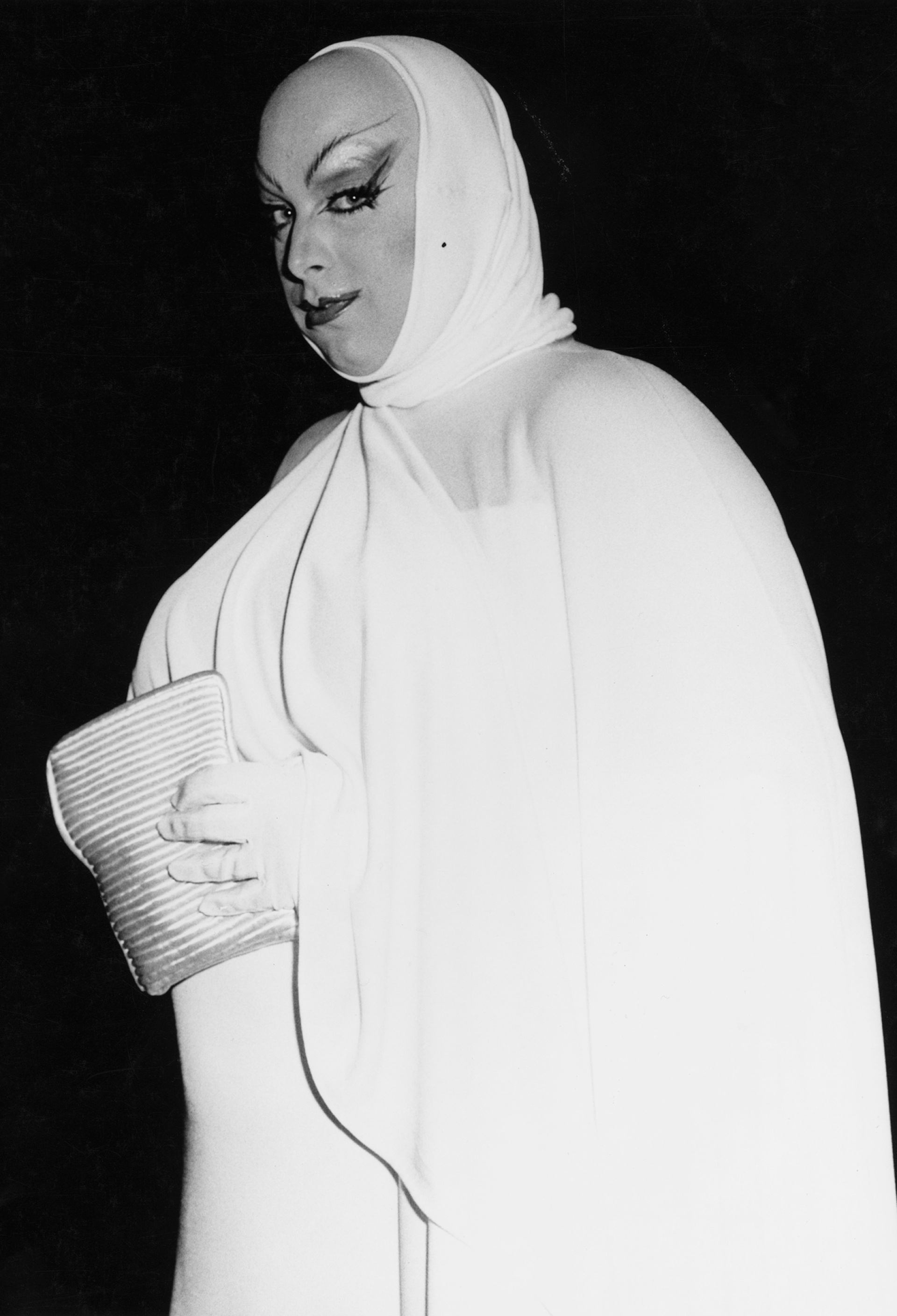 Peter Hujar, Divine at the Metropolitan Museum Russian Opening (III), 1976 © 2023 The Peter Hujar Archive, LLC, Artists Rights Society (ARS), New York, DACS, London
