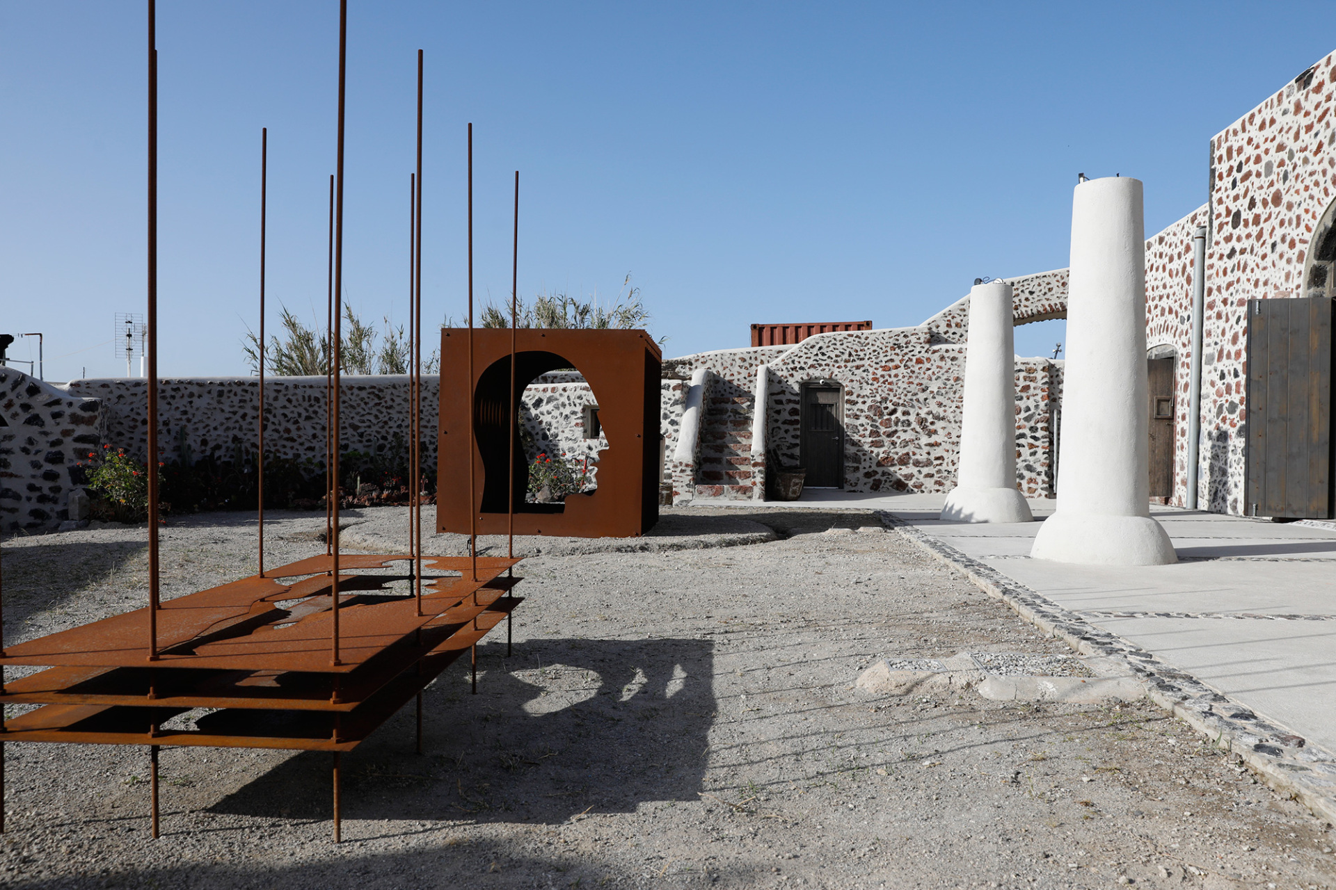 Γιώργος Κυπρής: Το «Μάτι» της Σαντορίνης