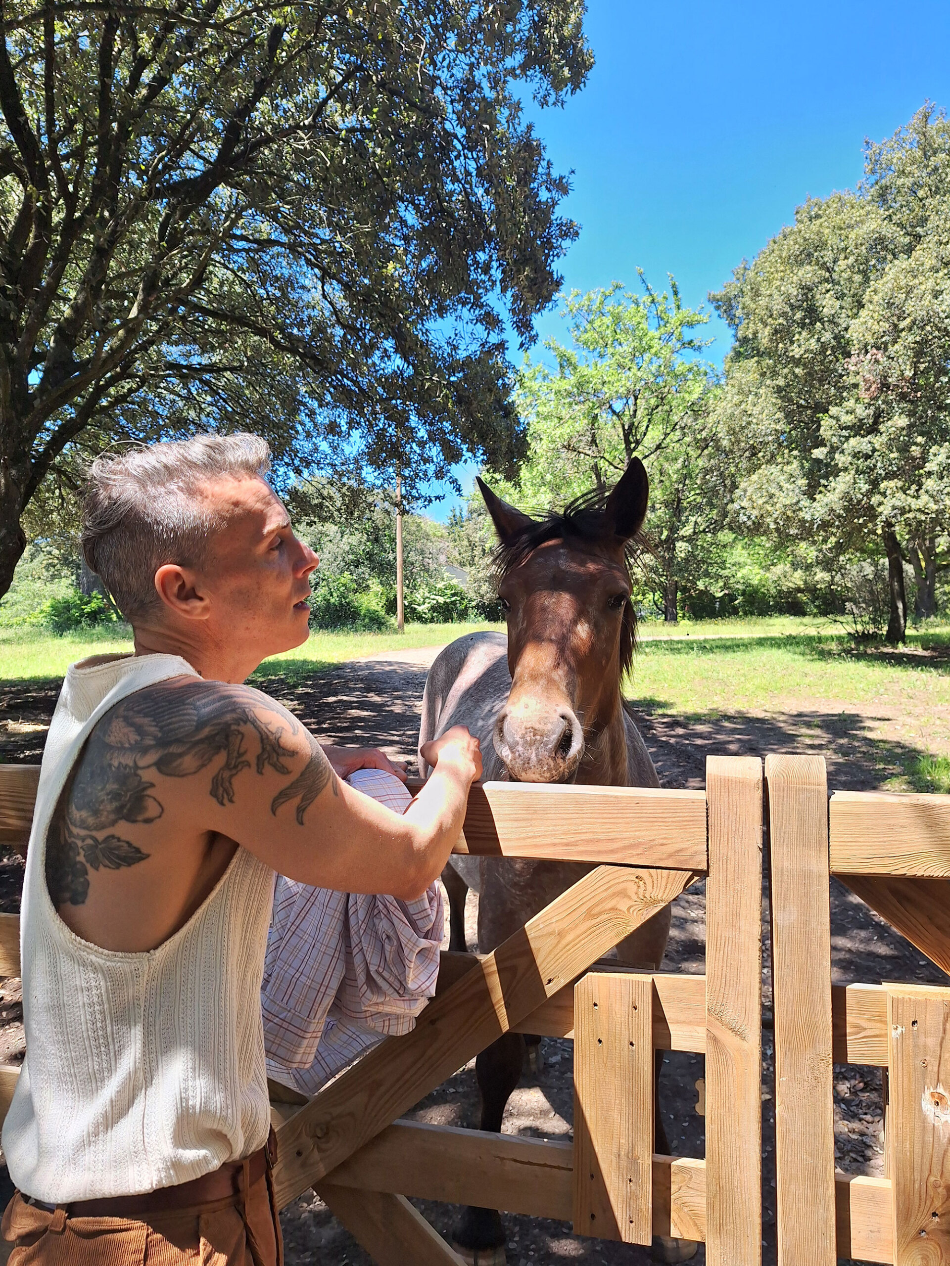 Με τον Asaf Avidan στο κτήμα του στην Τουλούζη