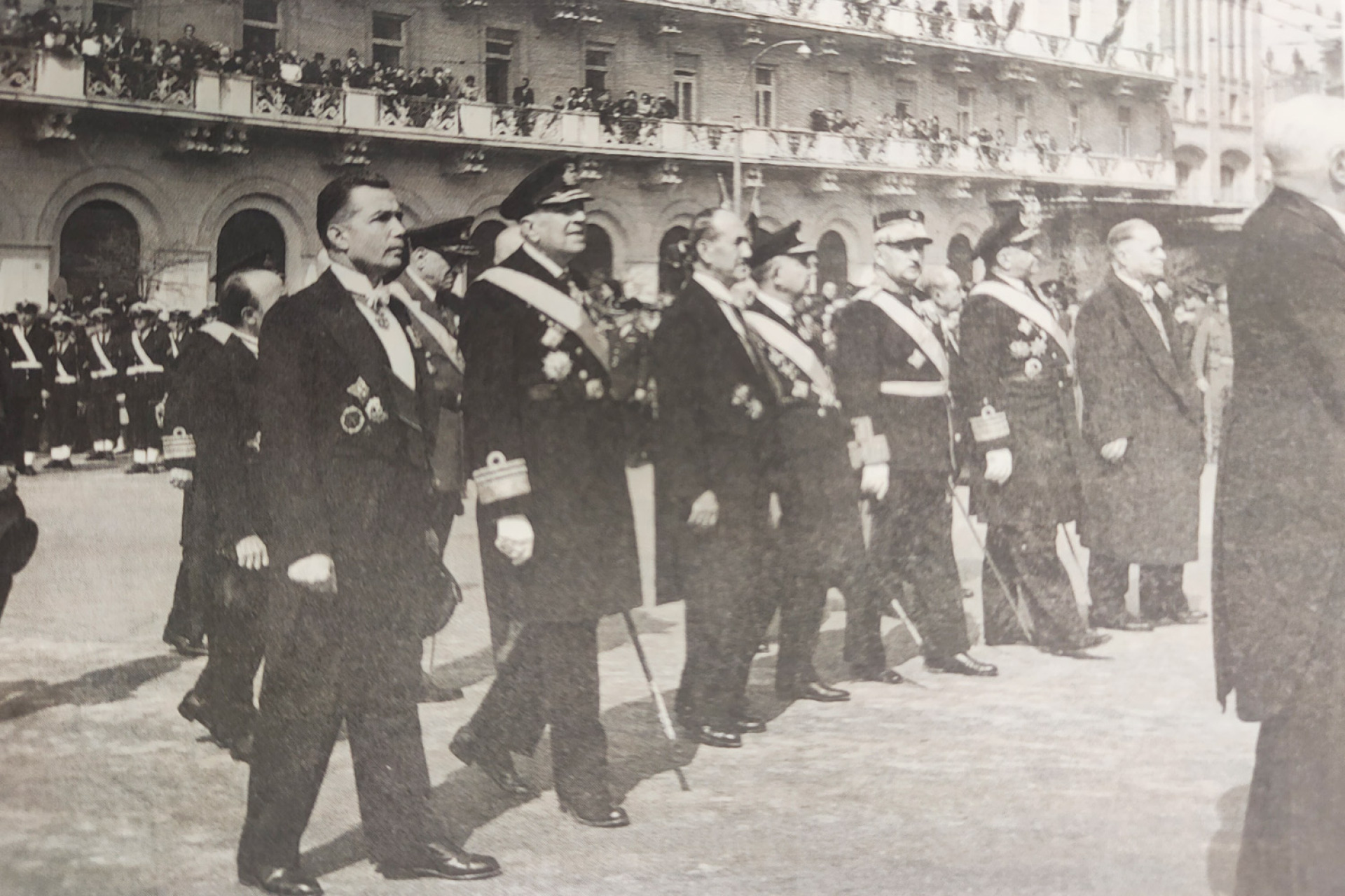 1963 Μάρτιος, Ο Μποδοσάκης στην κηδεία του βασιλέα Παύλου