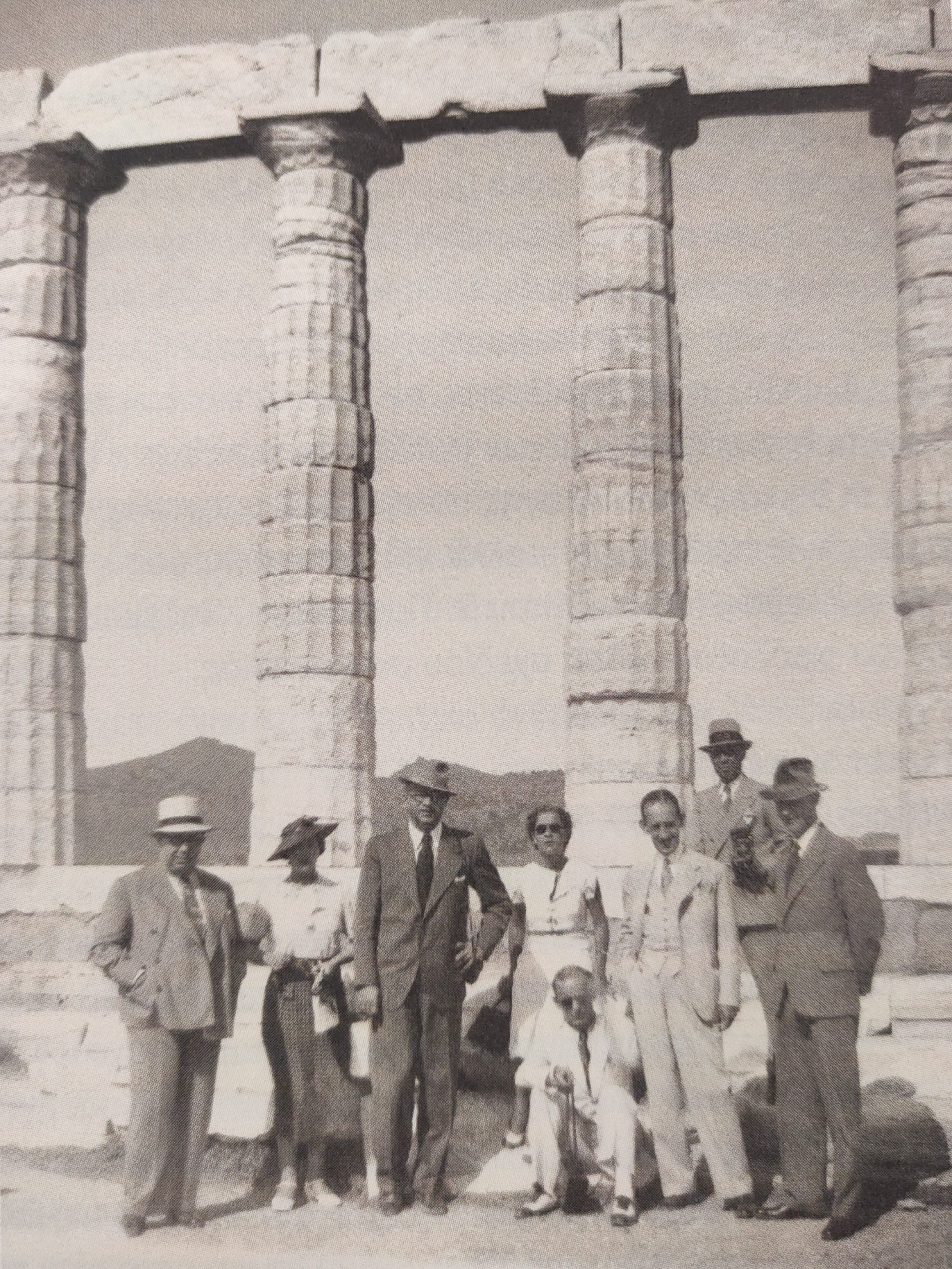 1938, Εκδρομή στο Σούνιο με τον γενικό διευθυντή της Rheinmetal Σρέντερ