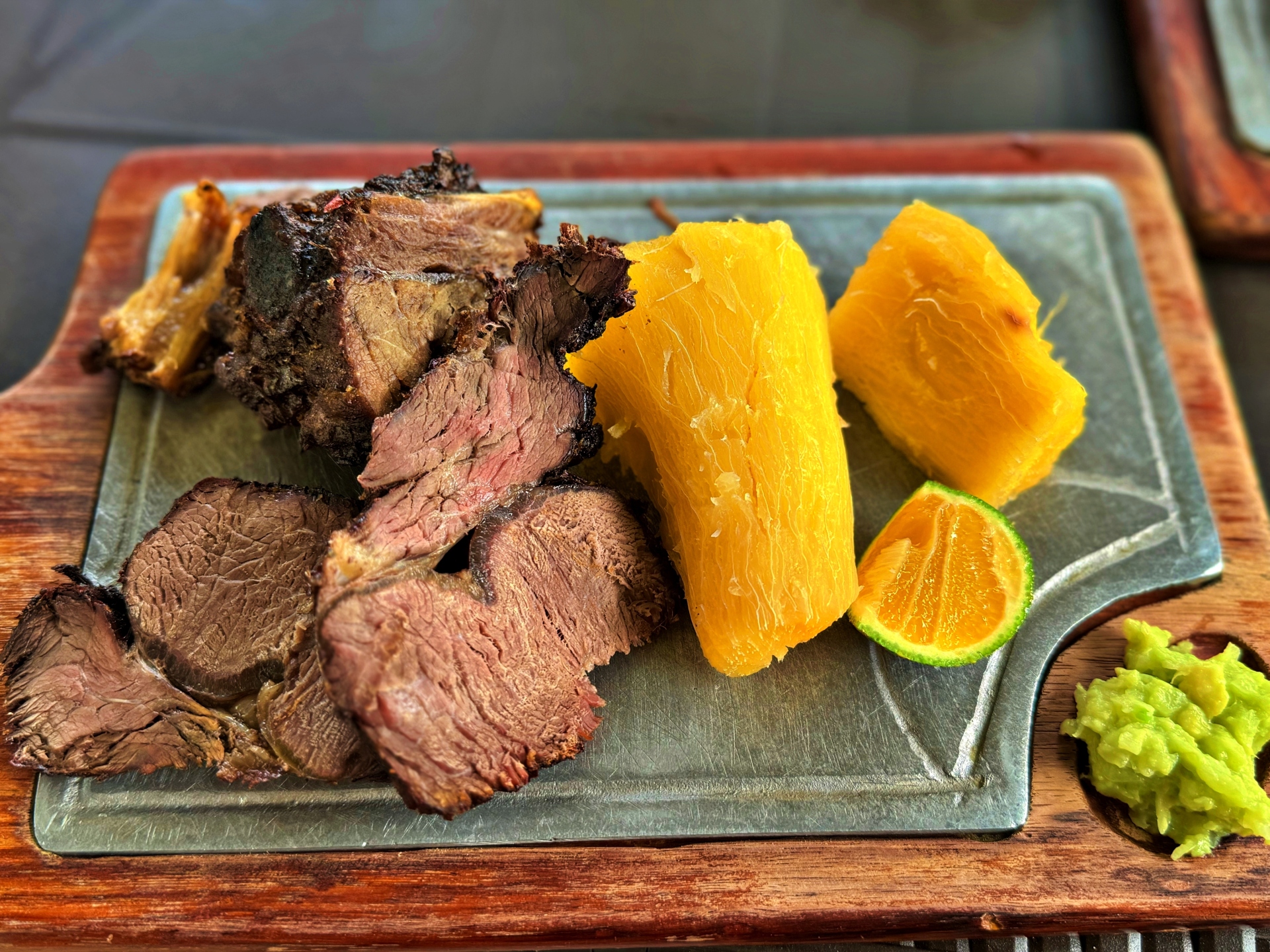 Κολομβία: Από την κόκα στο κακάο – Το οδοιπορικό του Γιώργου Ζαρζώνη