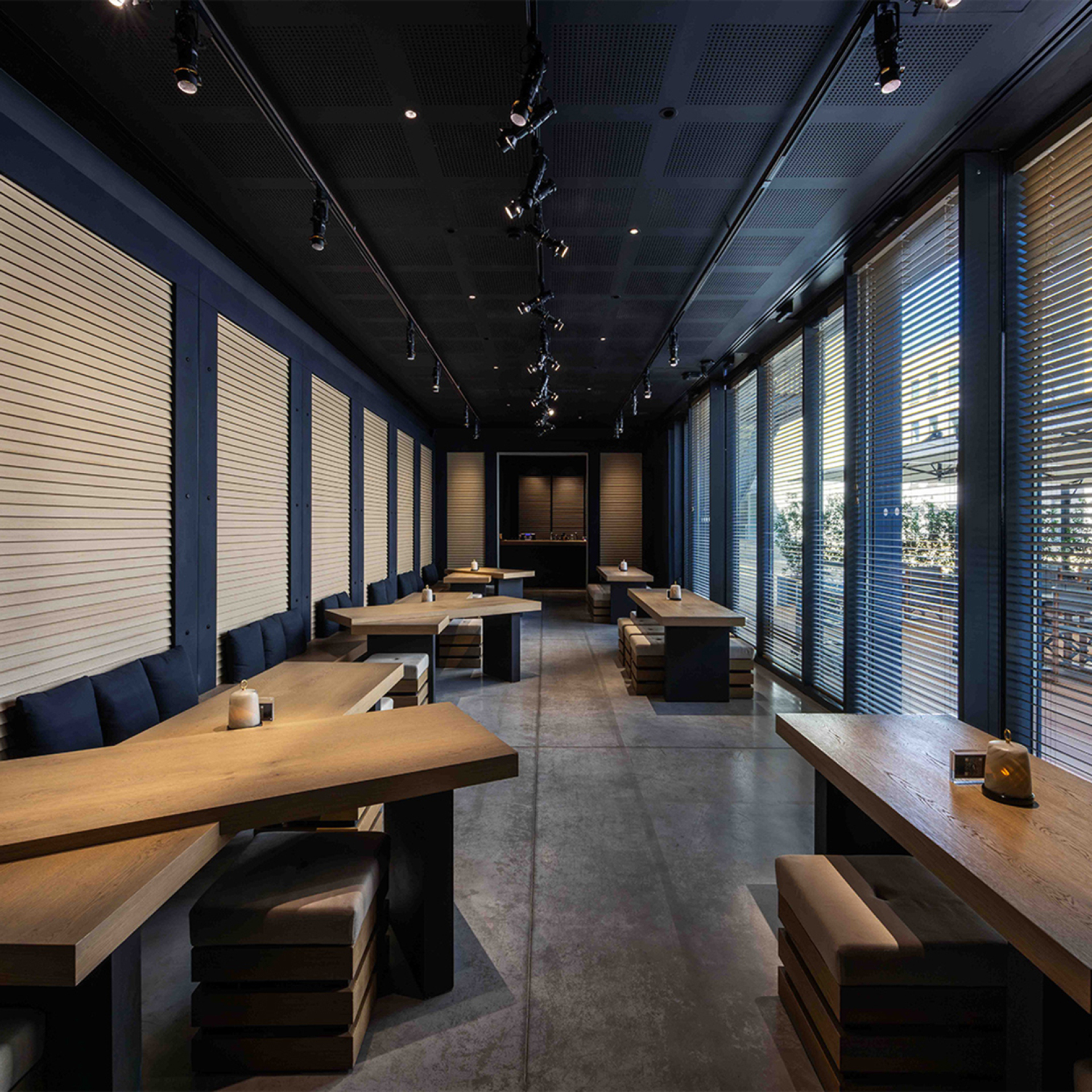 Armani - 5th Avenue New York