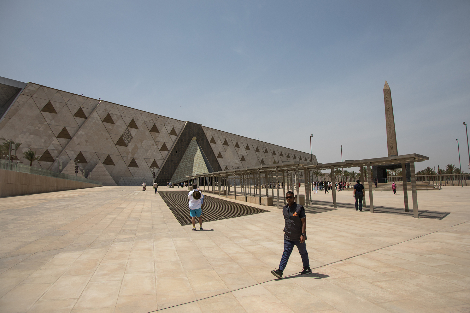 Η κύρια αίθουσα του Μεγάλου Αιγυπτιακού Μουσείου άνοιξε για λίγες ώρες για το κοινό τον Απρίλιο του 2023 © Fadel Dawod/Getty Images