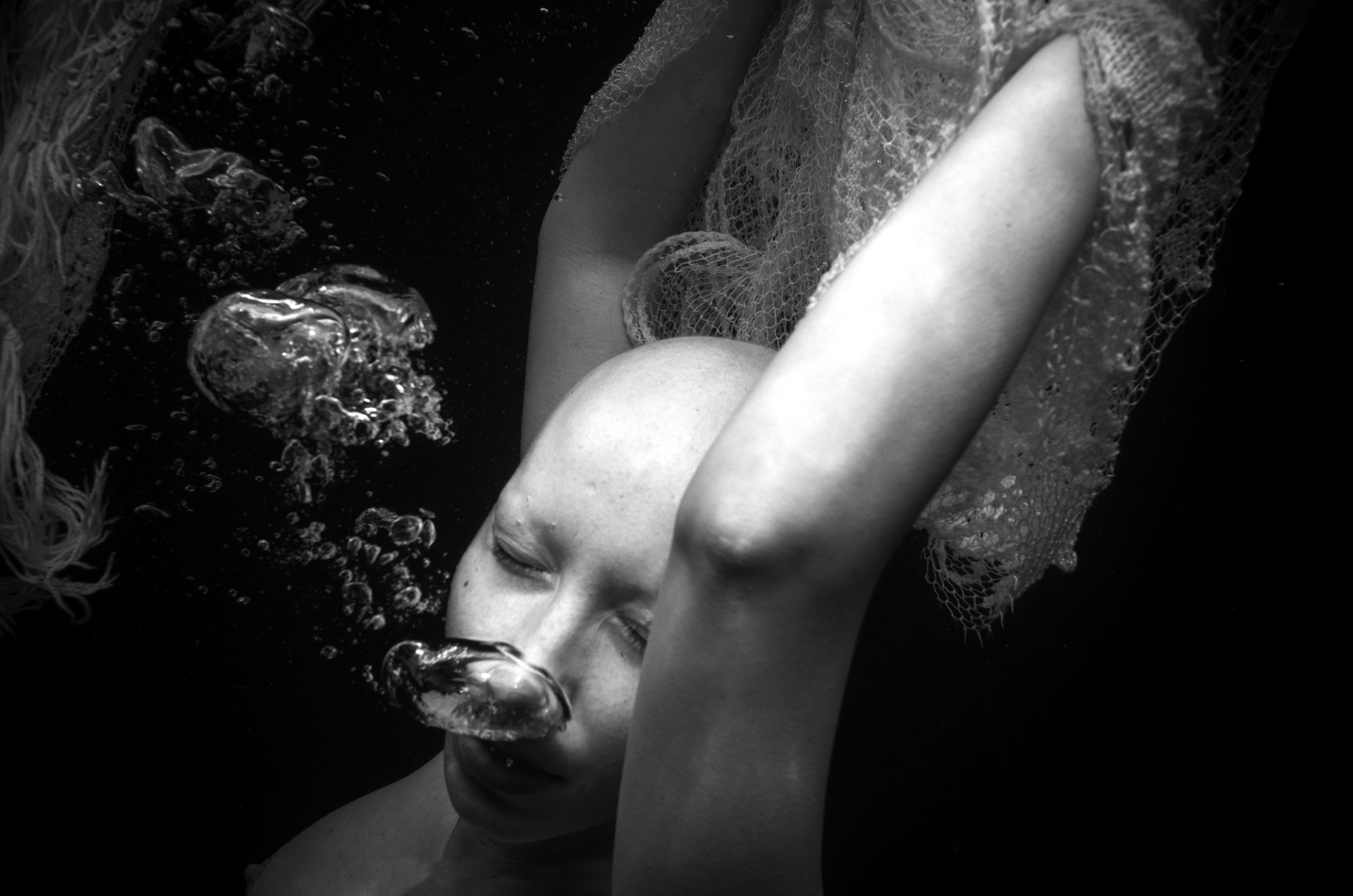 Ο υποβρύχιος κόσμος της Ρενέ Ρεβάχ