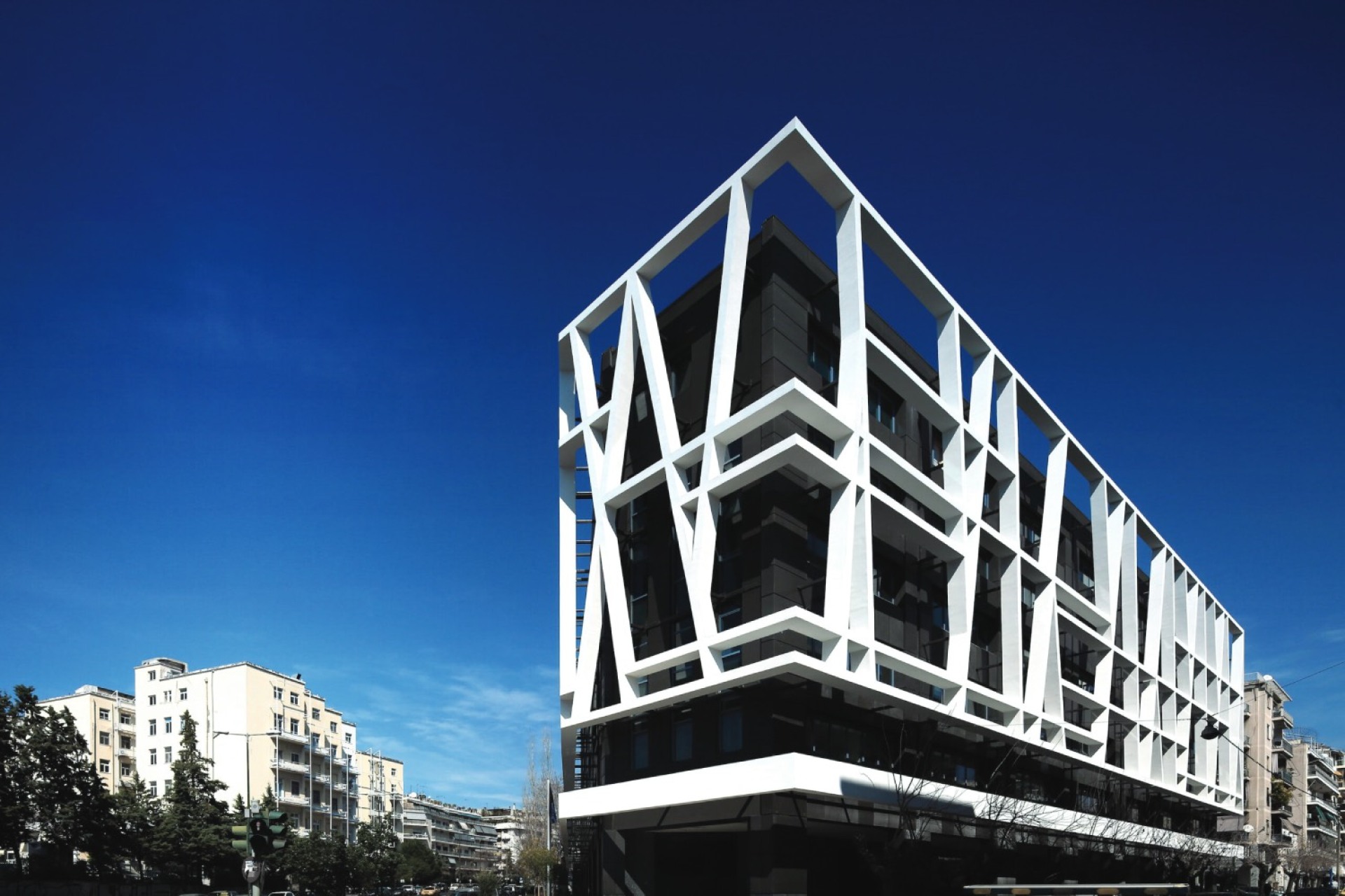 Μιχαλακοπούλου 80, μοντέρνο συγκρότημα γραφείων που ήδη δεσπόζει στην περιοχή των Ιλισίων