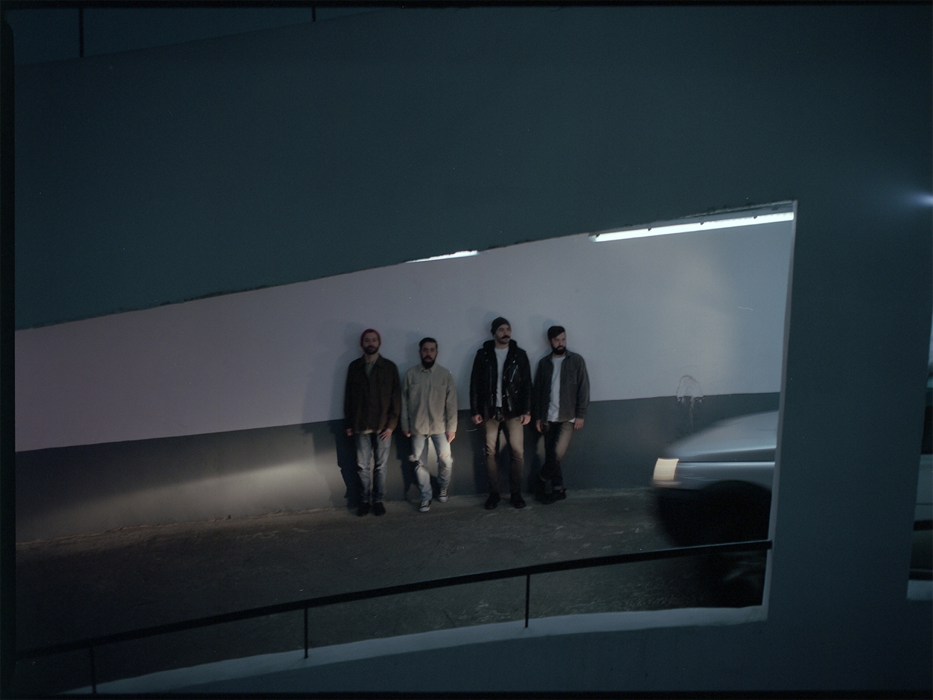 Planet Of Zeus - Συνέντευξη: O μπασίστας Γιάννης Βράζος και ο ντράμερ Σεραφείμ Γιαννακόπουλος μιλούν στην Athens Voice.