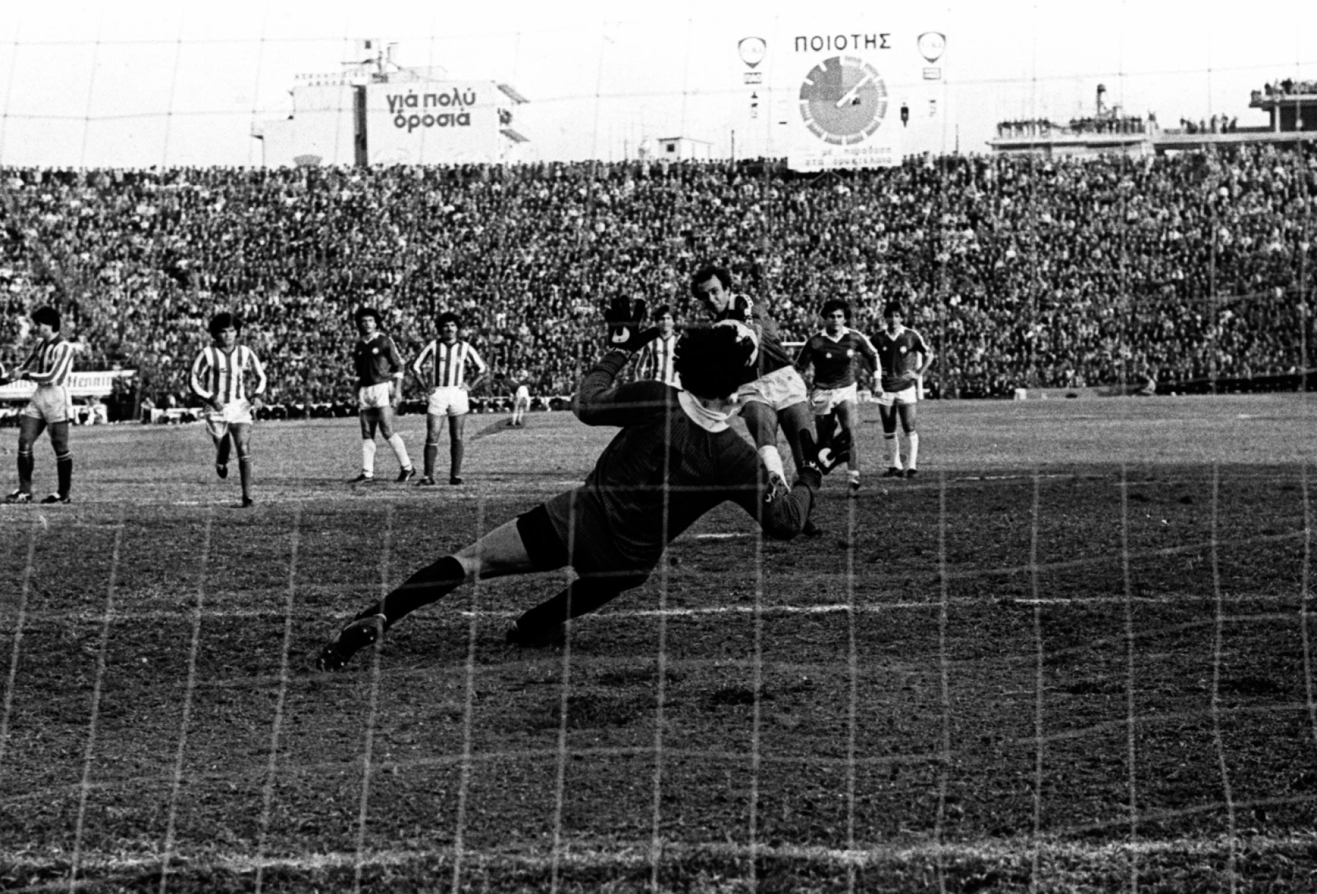 Νίκος Σαργκάνης: Η αέναη πτήση του Φάντομ