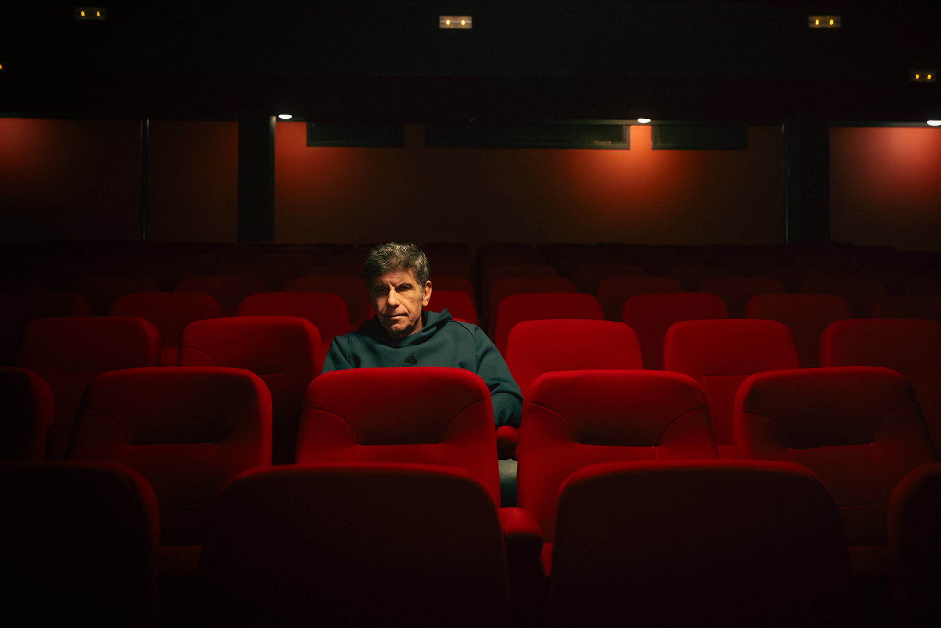 Γιάννης Μπέζος