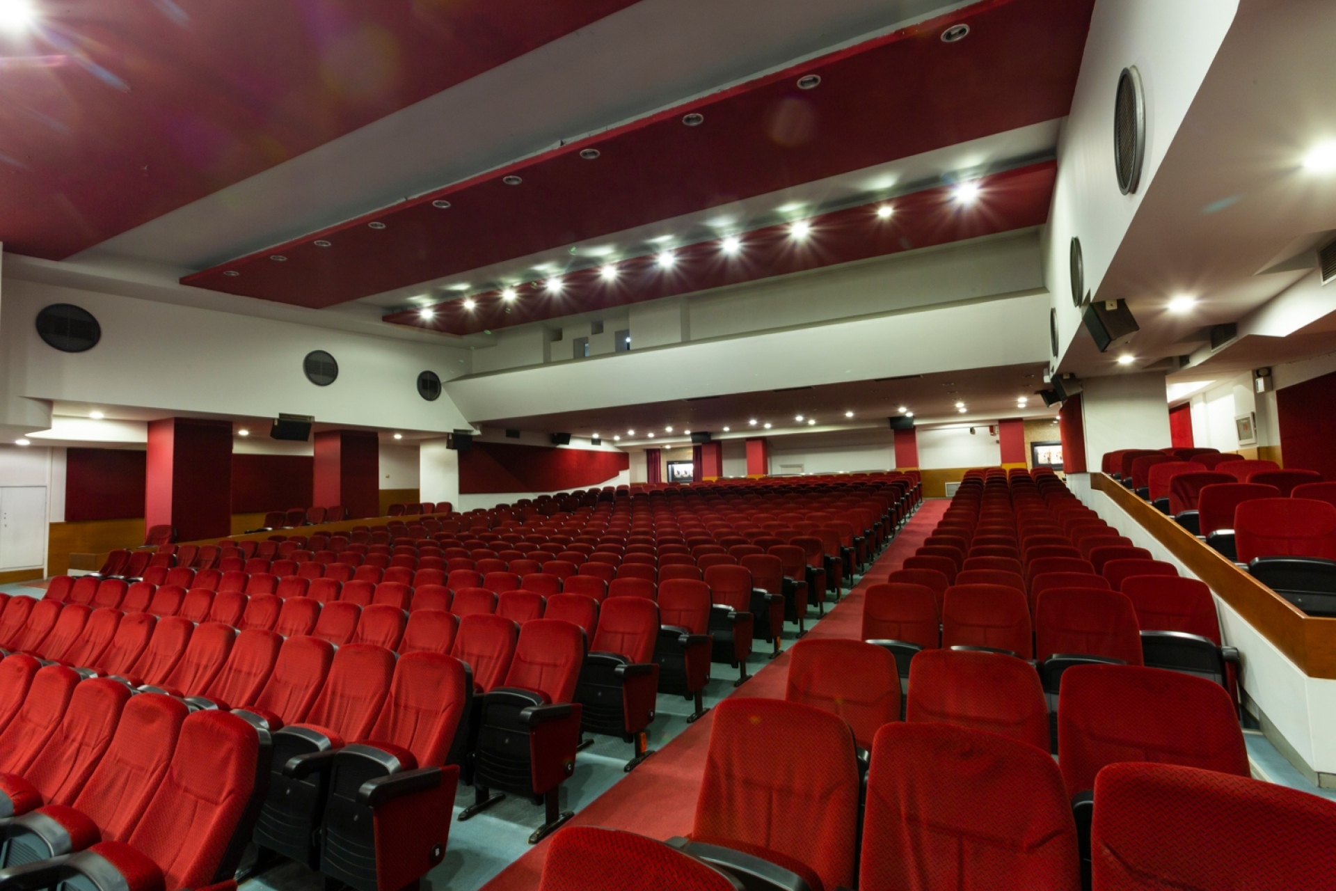 Cinobo Πατησίων