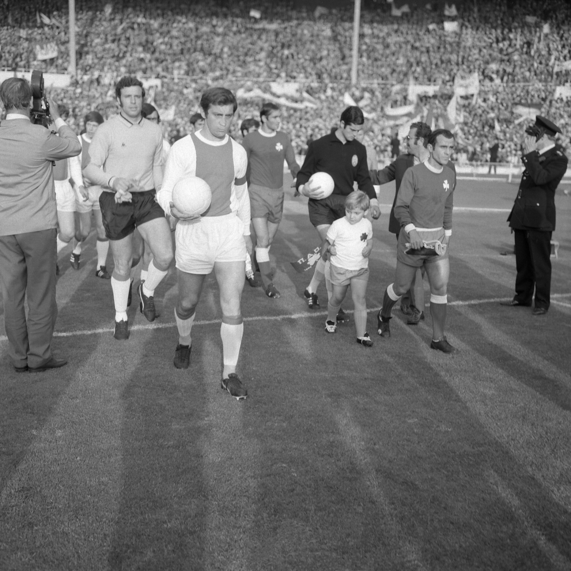 Μίμης Δομάζος: Ο Στρατηγός του ελληνικού ποδοσφαίρου δεν είναι πια εδώ