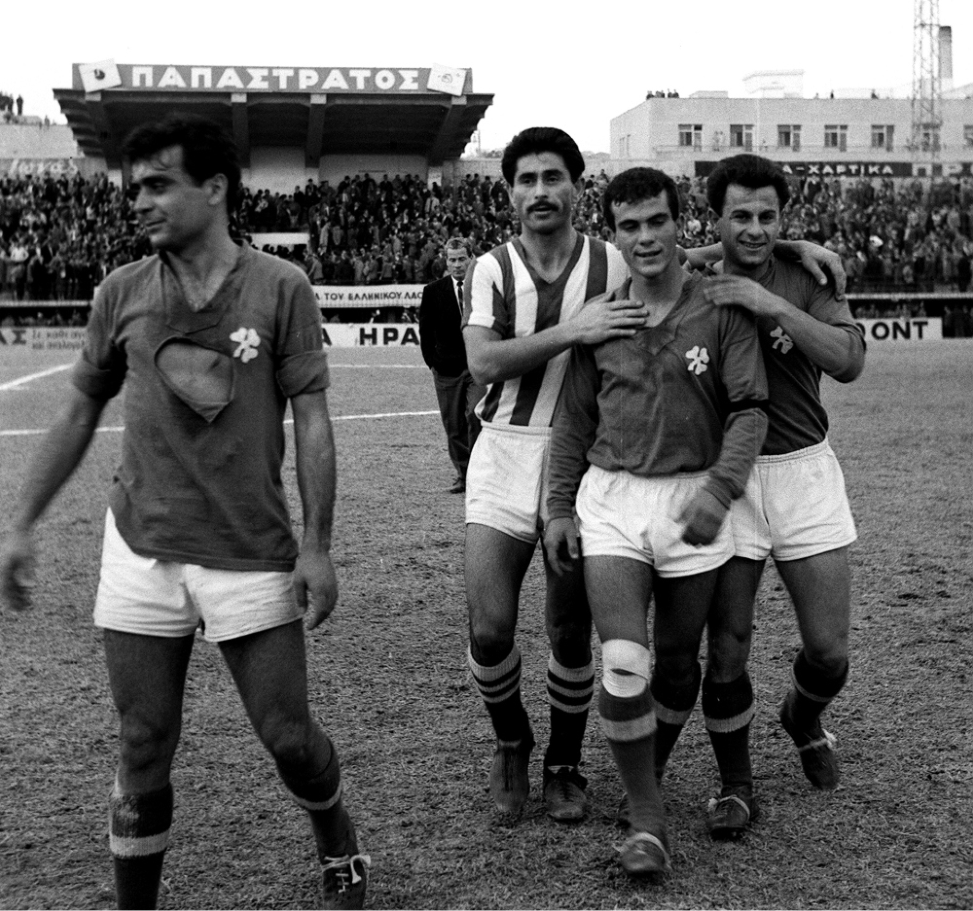 Μίμης Δομάζος: Ο Στρατηγός του ελληνικού ποδοσφαίρου δεν είναι πια εδώ