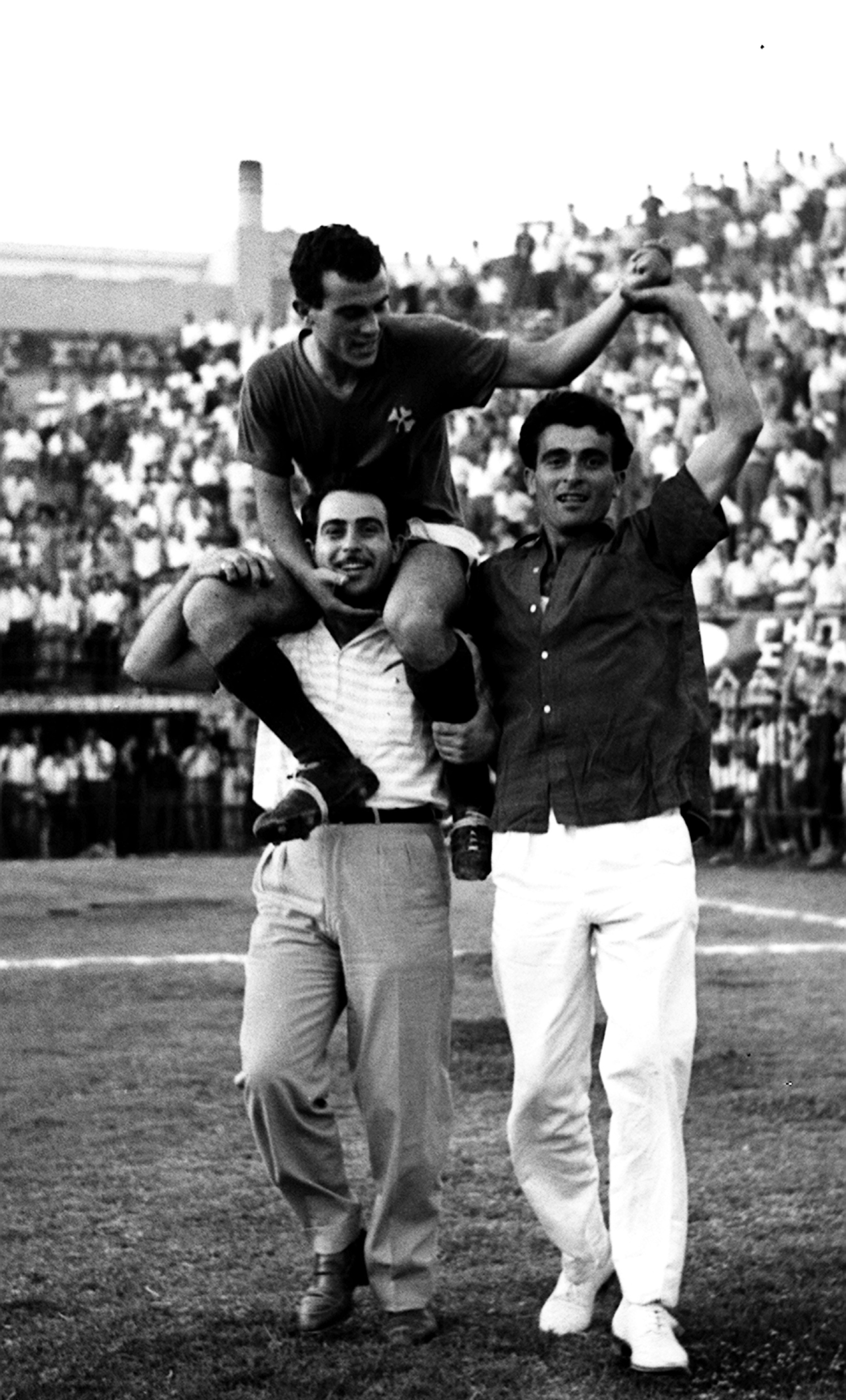 Μίμης Δομάζος: Ο Στρατηγός του ελληνικού ποδοσφαίρου δεν είναι πια εδώ