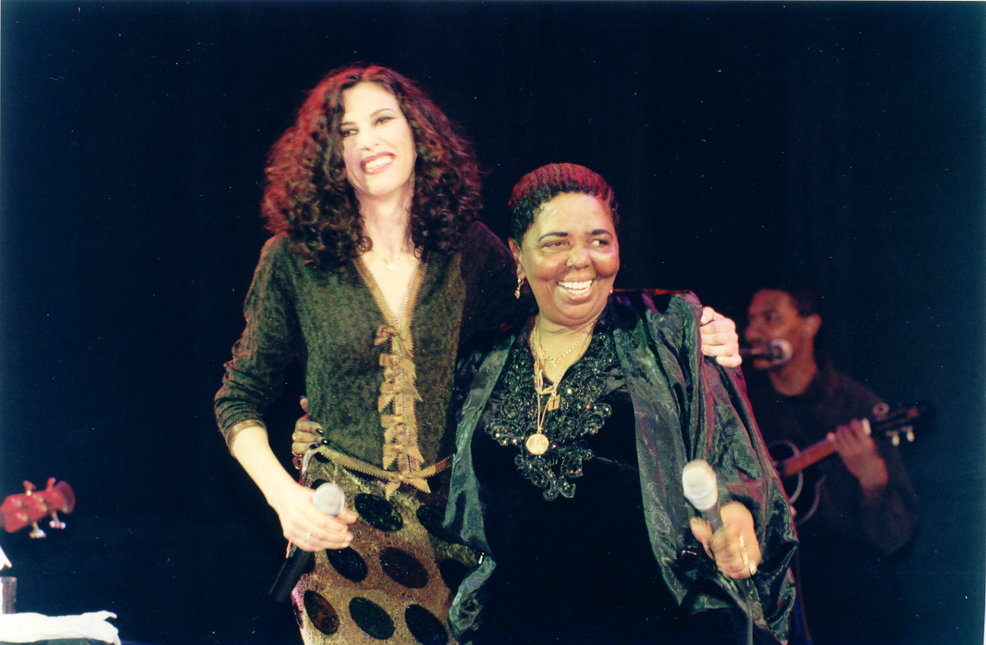 Ελευθερία Αρβανιτάκη, Σεζάρια Εβόρα