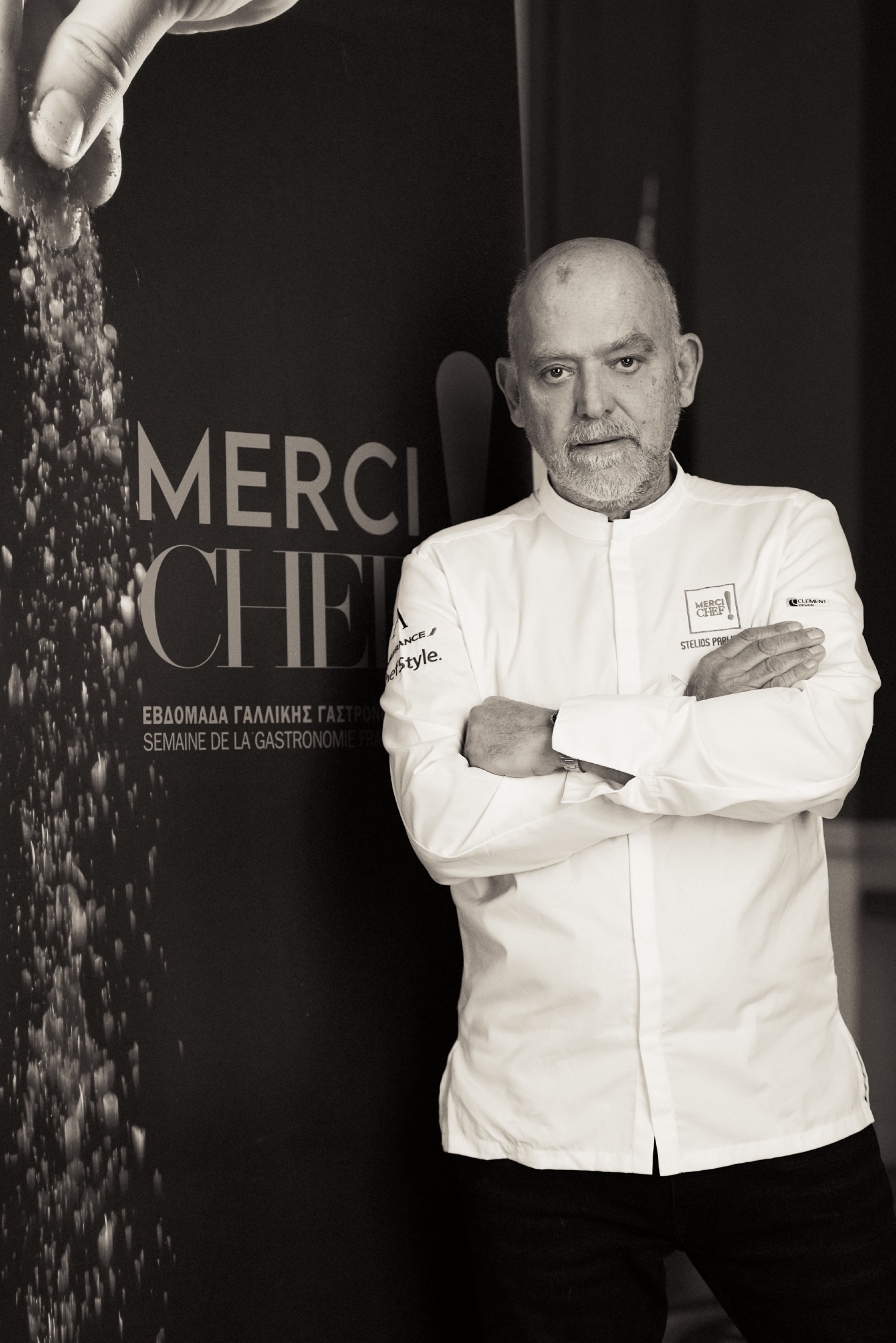 Στέλιος Παρλιάρος 