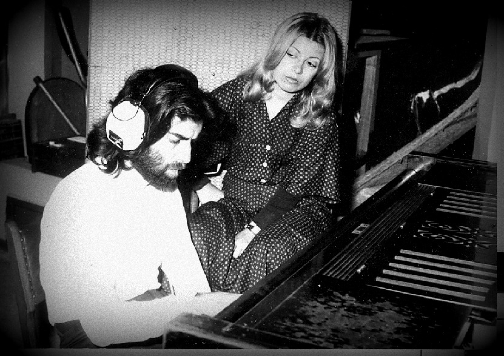 Μαίρη Δαλάκου: Μια ολόκληρη ζωή - Το τραγούδι από κάθε οπτική γωνία