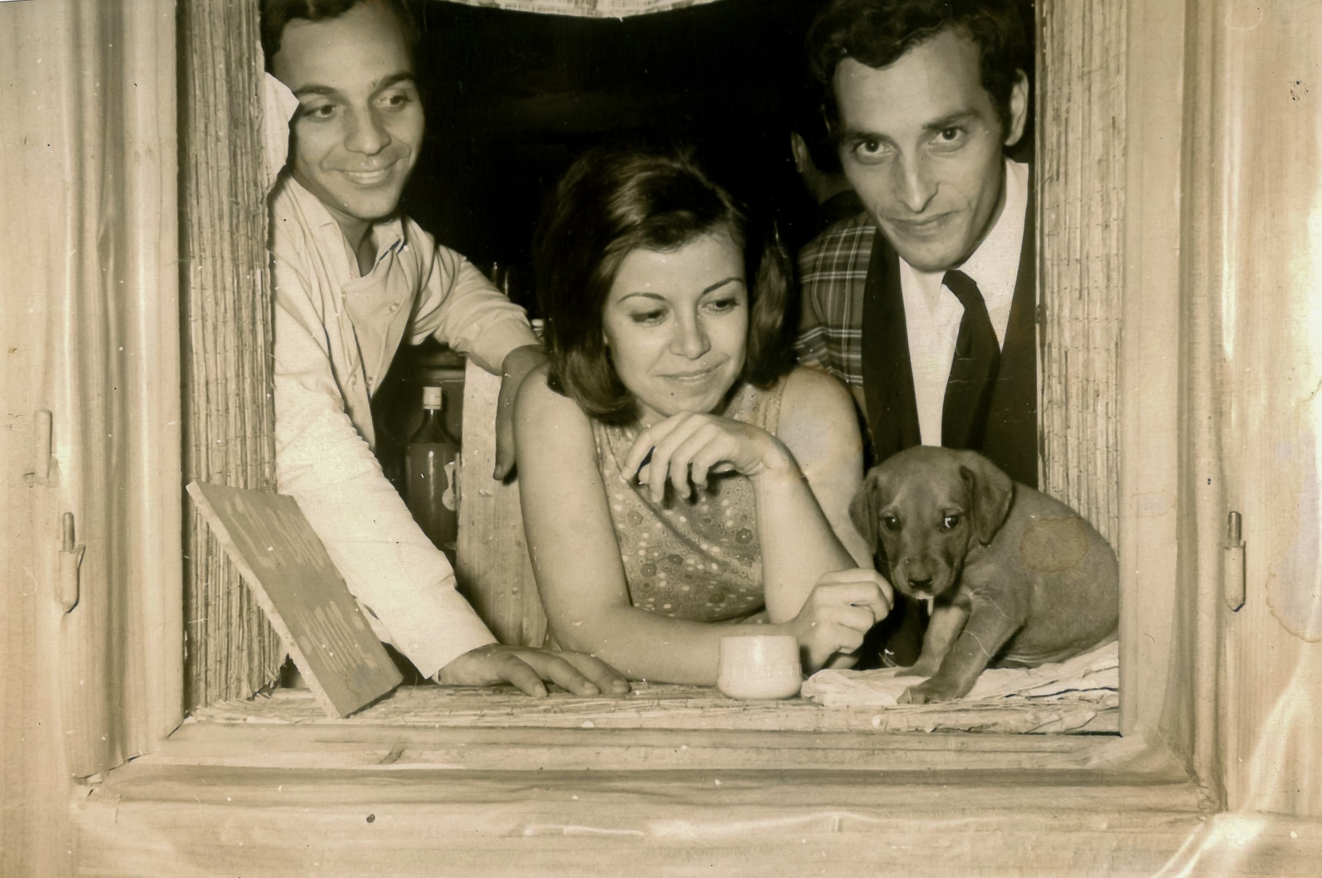 Μαίρη Δαλάκου: Μια μεγάλη εξομολόγηση της ερμηνεύτριας στην Athens Voice για τα 60 και πλέον χρόνια διαδρομής της